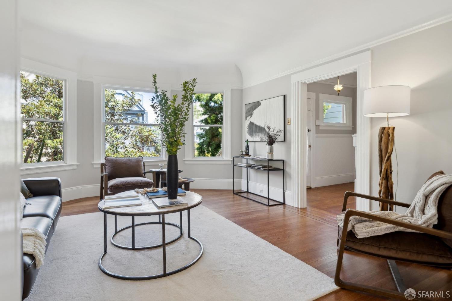 Detail Gallery Image 7 of 72 For 3919 22nd St, San Francisco,  CA 94114 - 4 Beds | 4 Baths