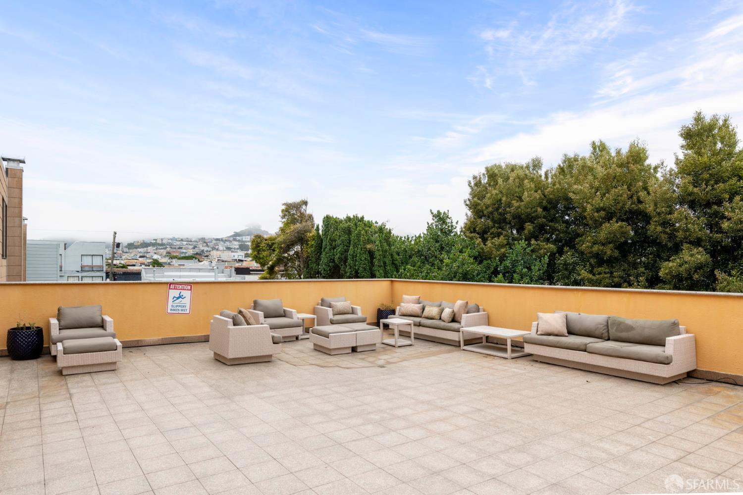 Photo #31: 425052135 Listing: Photo #31
