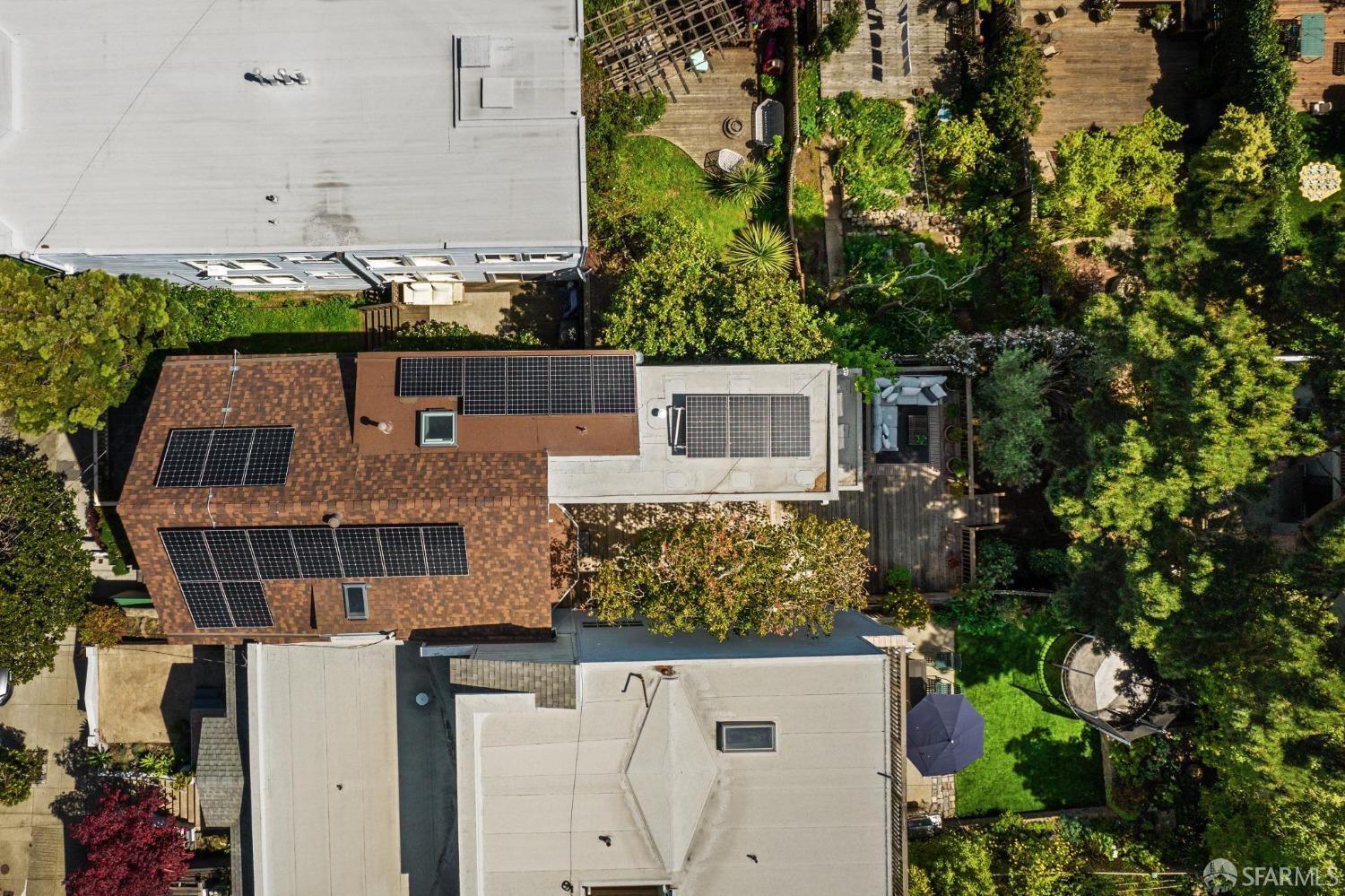 Detail Gallery Image 70 of 72 For 3919 22nd St, San Francisco,  CA 94114 - 4 Beds | 4 Baths
