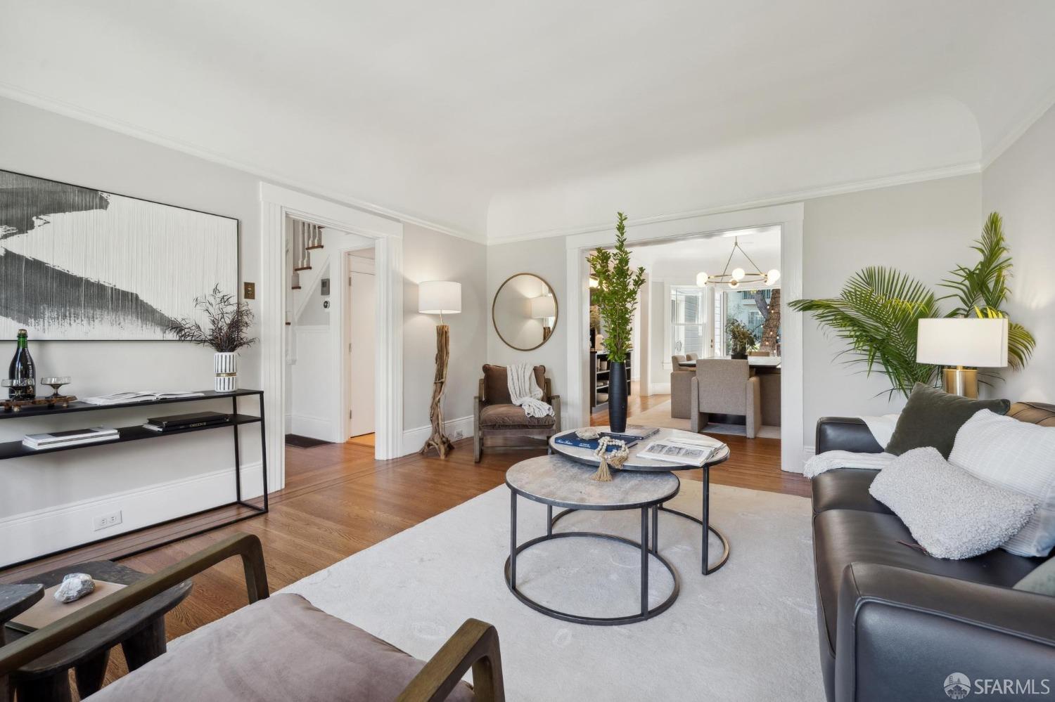 Detail Gallery Image 9 of 72 For 3919 22nd St, San Francisco,  CA 94114 - 4 Beds | 4 Baths