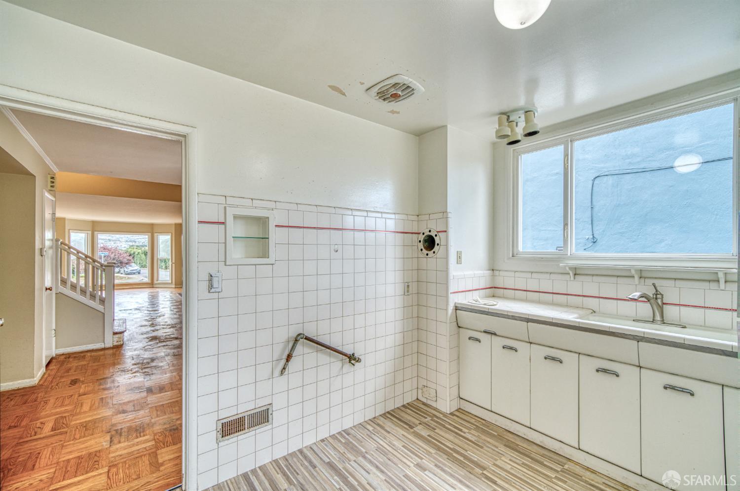 Detail Gallery Image 30 of 35 For 396 Northgate Dr, Daly City,  CA 94015 - 2 Beds | 1 Baths