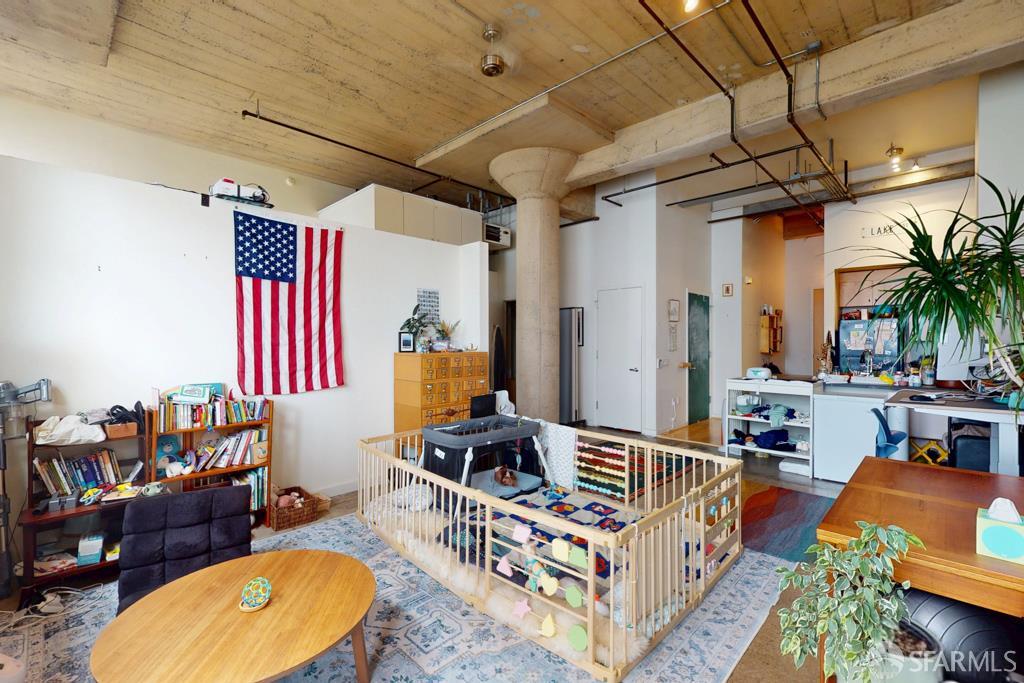 Photo #12: 425059268 Listing: Photo #12