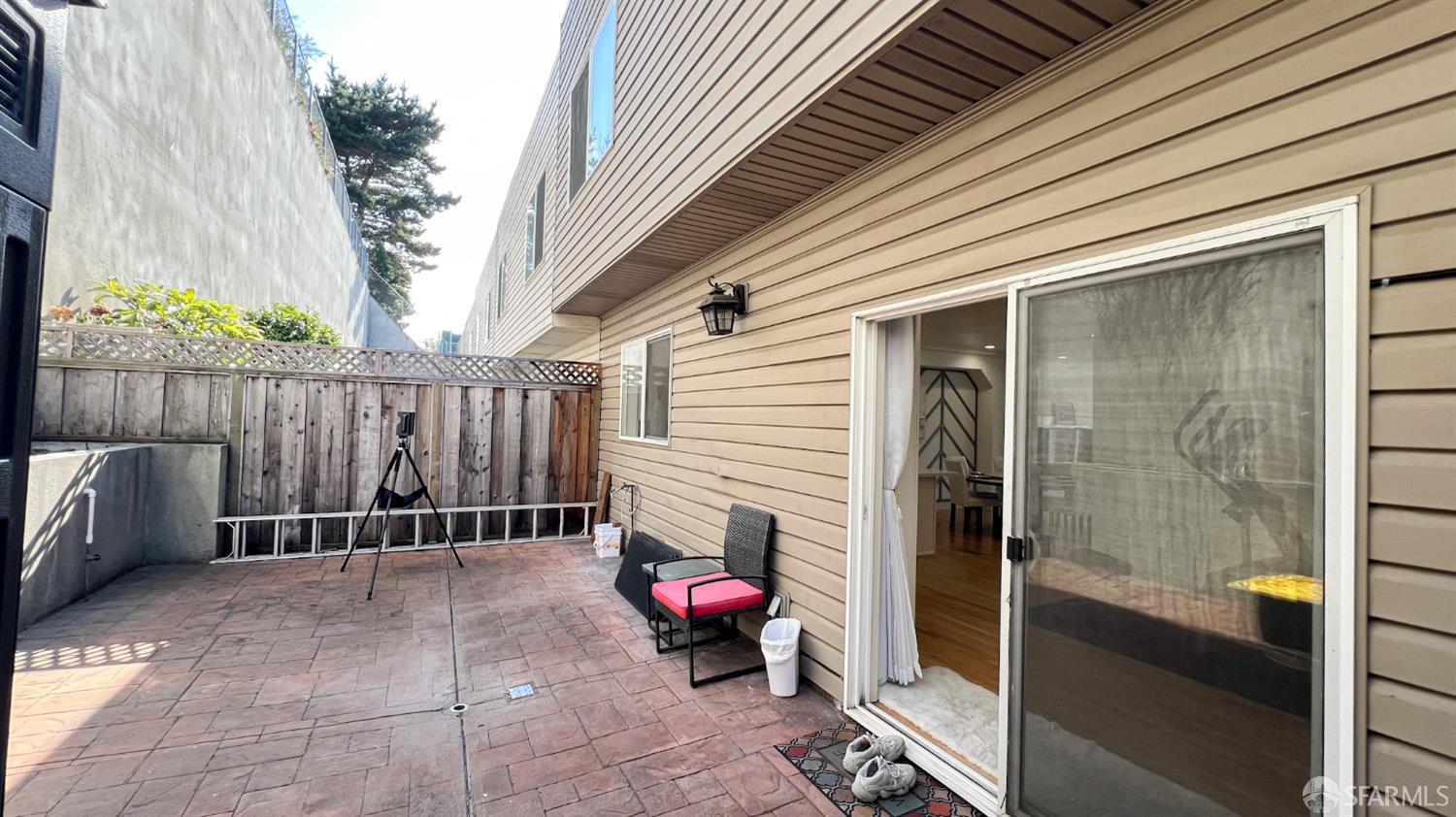 Detail Gallery Image 75 of 99 For 79 Karen Ct, San Francisco,  CA 94134 - 4 Beds | 3 Baths