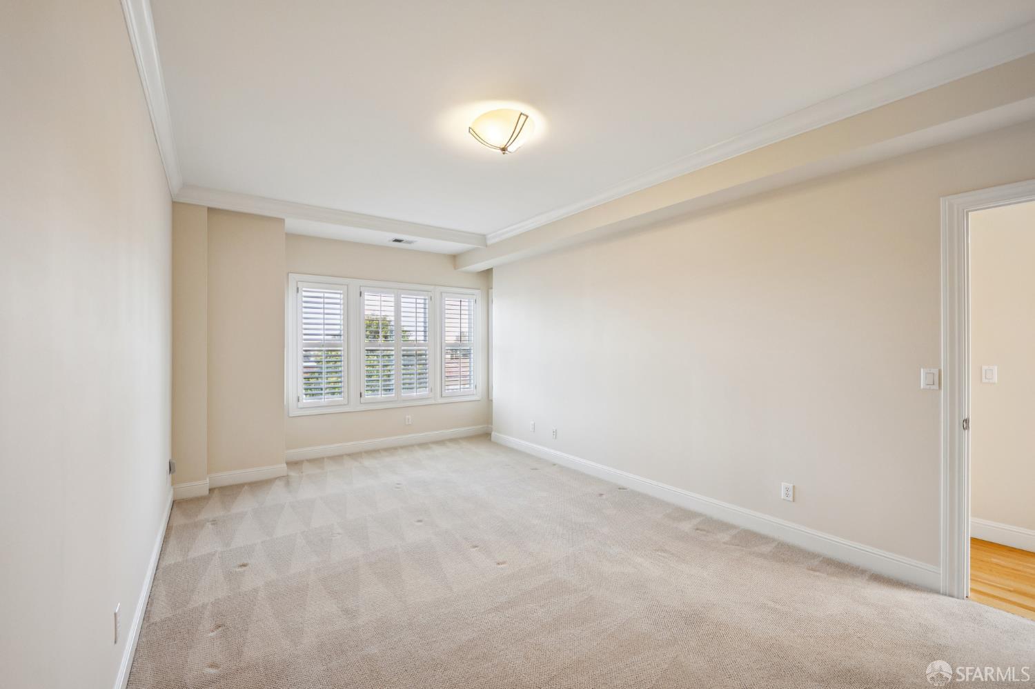 Detail Gallery Image 30 of 35 For 660 Cambridge St, San Francisco,  CA 94134 - 5 Beds | 3/1 Baths