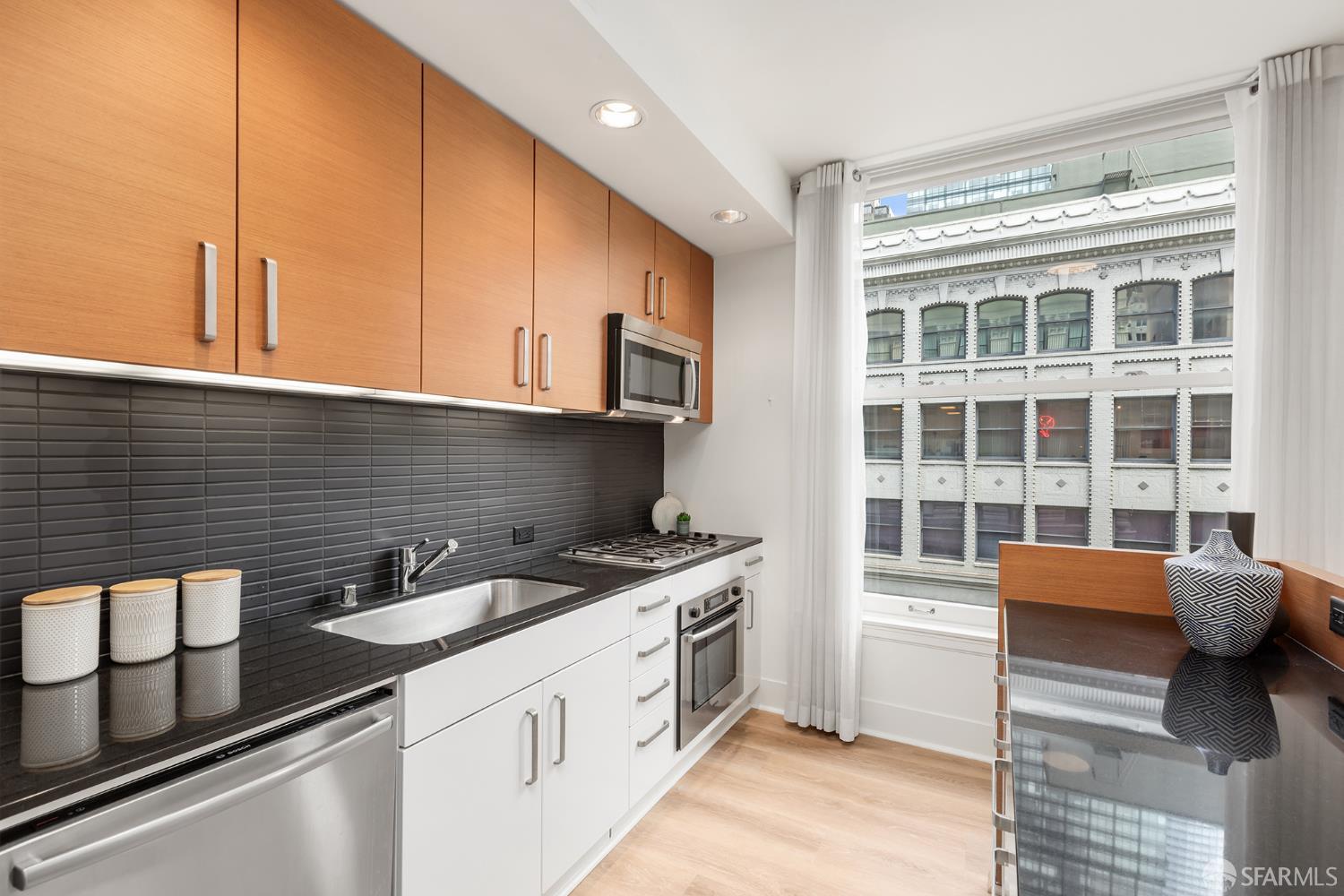 Detail Gallery Image 34 of 53 For 74 New Montgomery St #401,  San Francisco,  CA 94105 - 2 Beds | 2 Baths