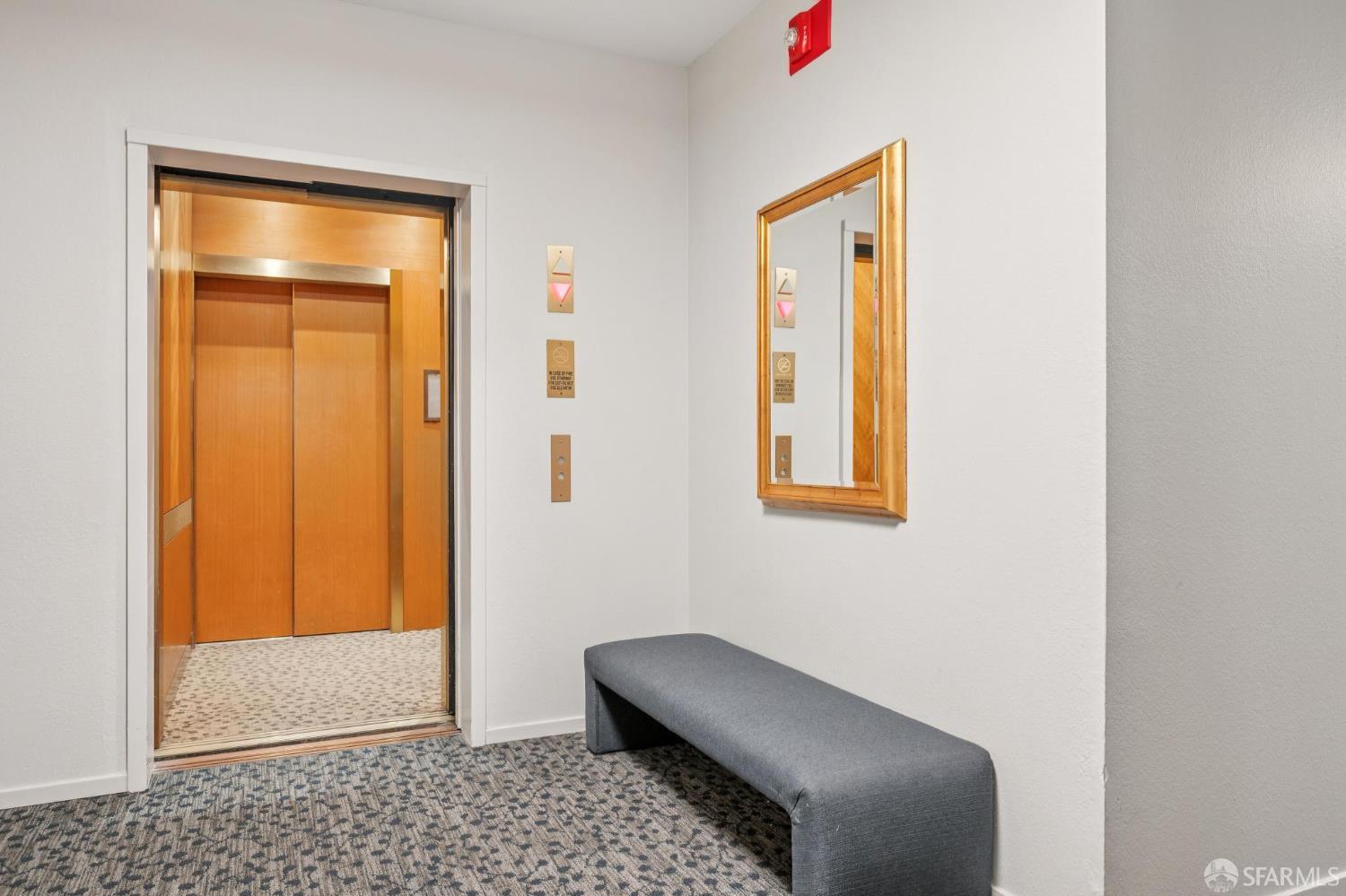 Photo #4: 425057350 Listing 