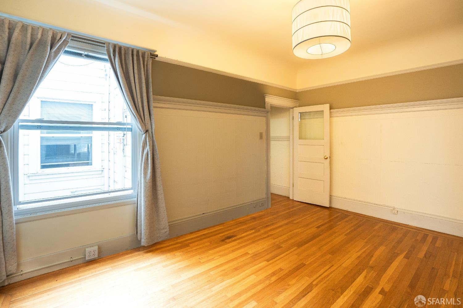 Detail Gallery Image 18 of 26 For 1013 Noe St, San Francisco,  CA 94114 - – Beds | – Baths