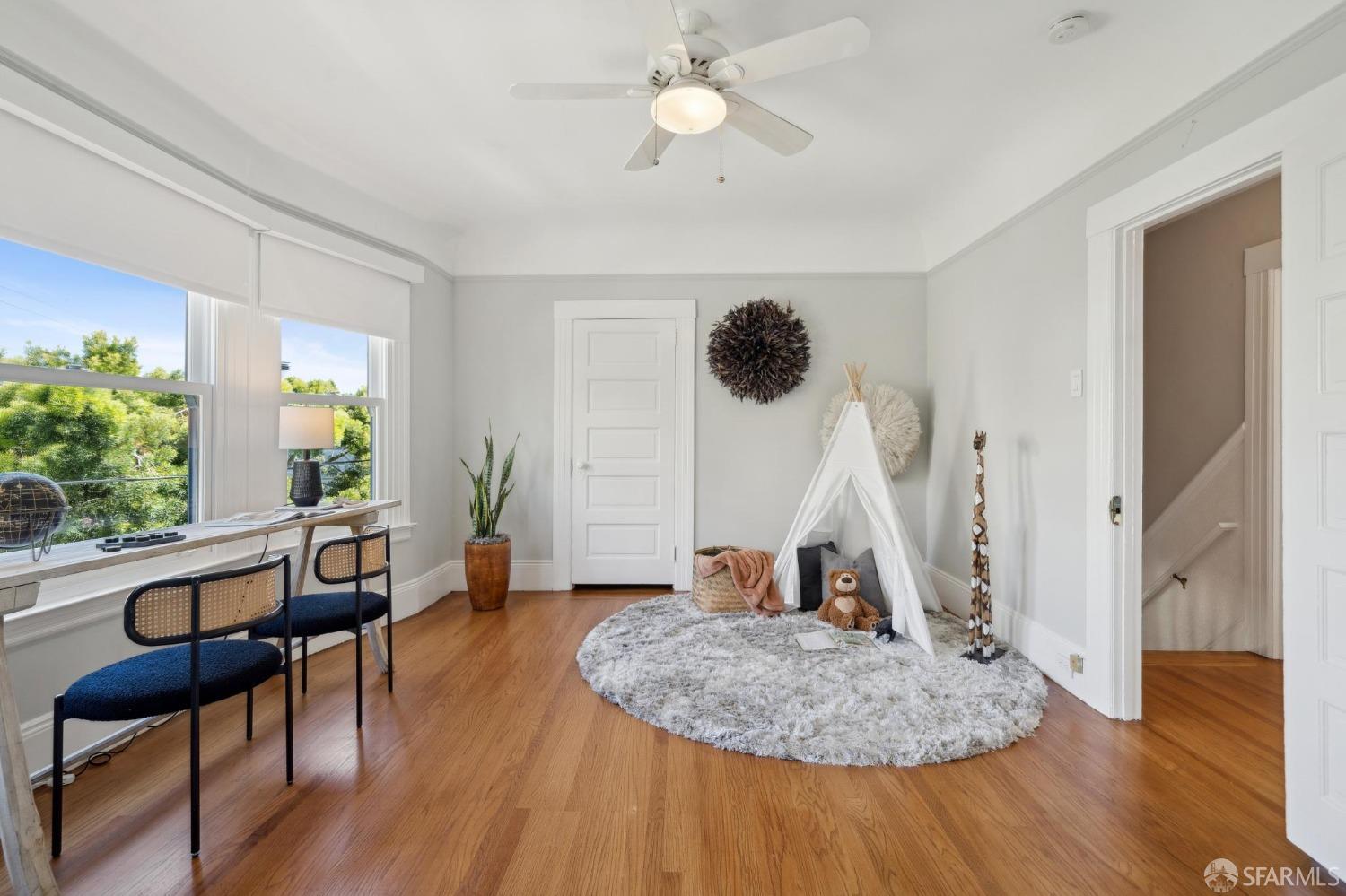 Detail Gallery Image 37 of 72 For 3919 22nd St, San Francisco,  CA 94114 - 4 Beds | 4 Baths