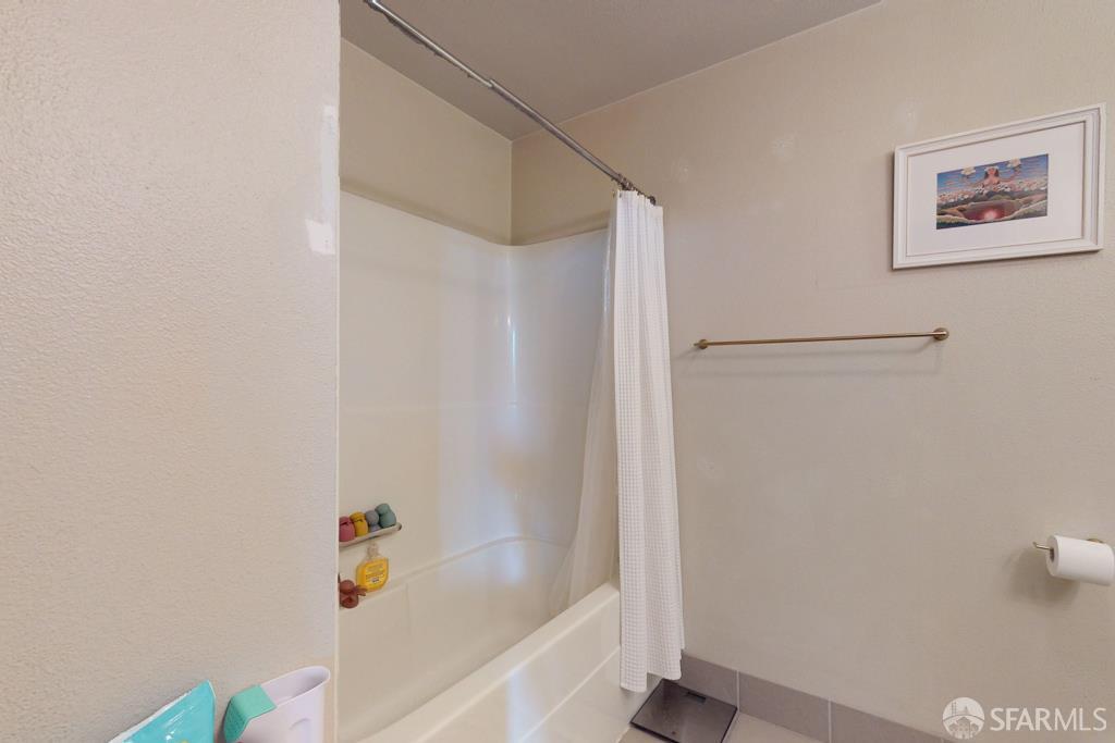 Photo #20: 425059268 Listing: Photo #20