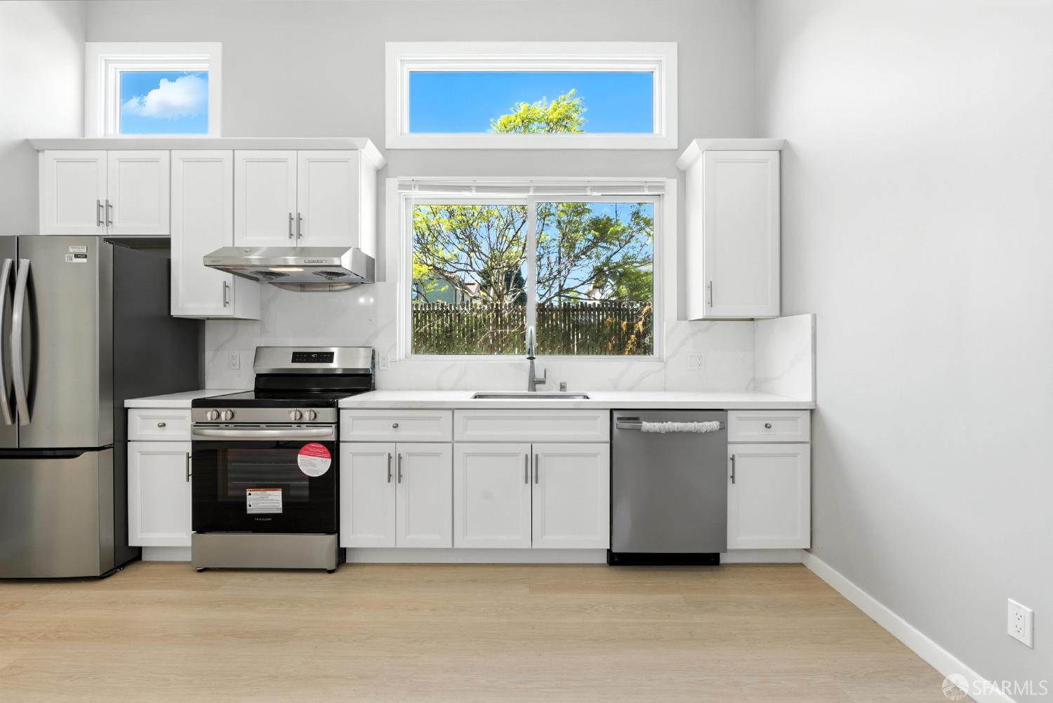 Detail Gallery Image 33 of 49 For 606 Masonic Ave, Albany,  CA 94706 - 4 Beds | 2/1 Baths