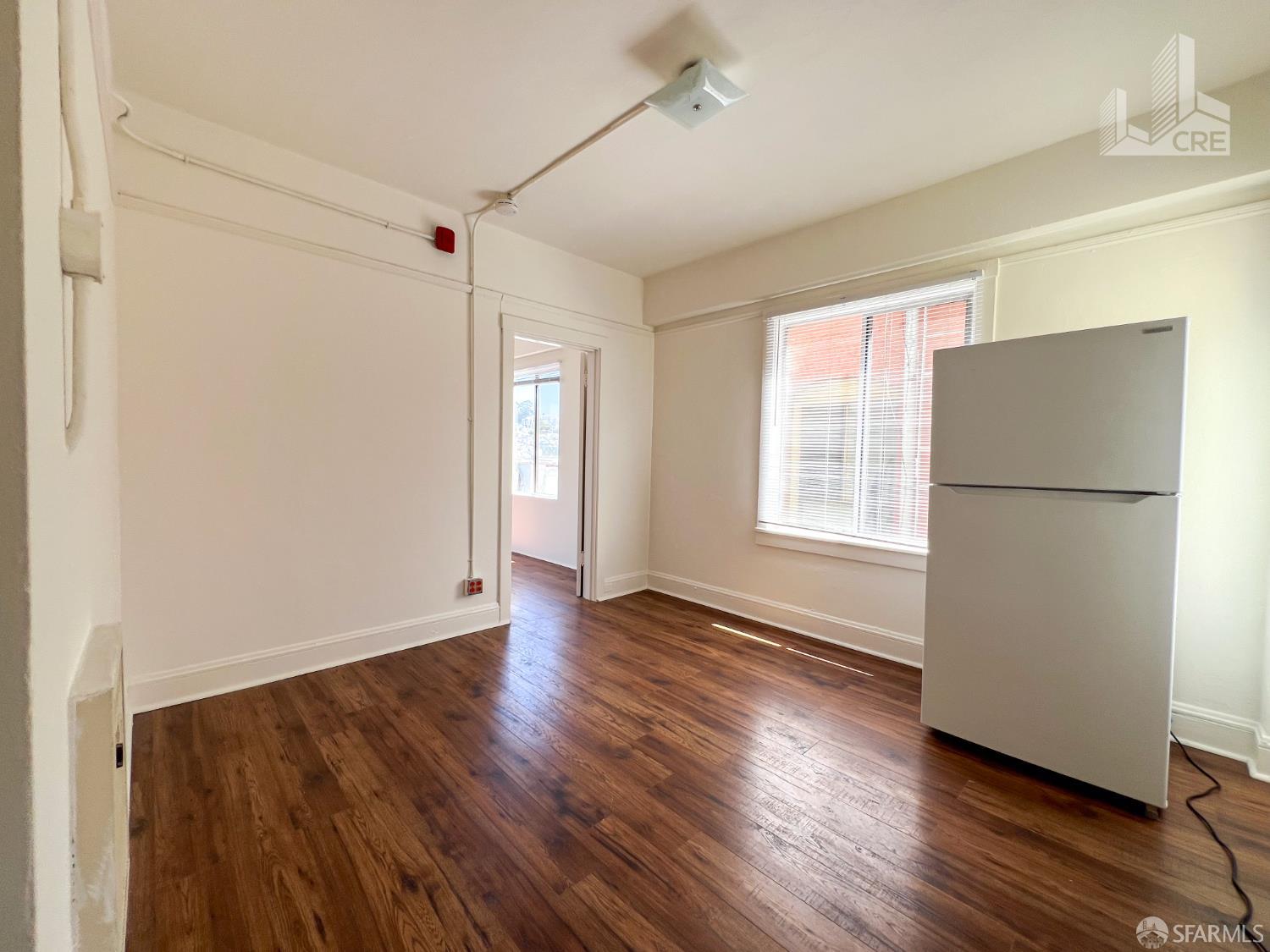 Detail Gallery Image 5 of 8 For 826 Jackson St, San Francisco,  CA 94133 - – Beds | – Baths