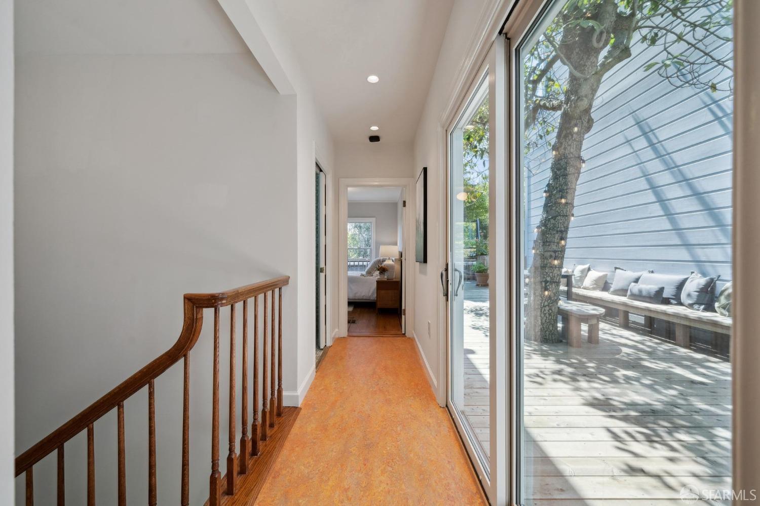 Detail Gallery Image 29 of 72 For 3919 22nd St, San Francisco,  CA 94114 - 4 Beds | 4 Baths