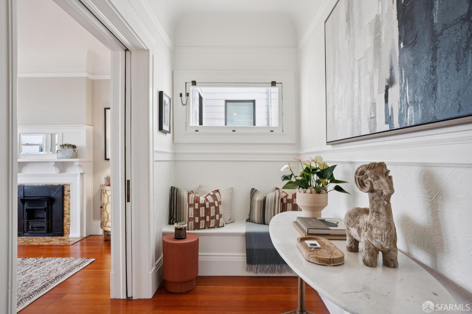 Detail Gallery Image 6 of 45 For 678 Page St, San Francisco,  CA 94117 - 2 Beds | 1 Baths