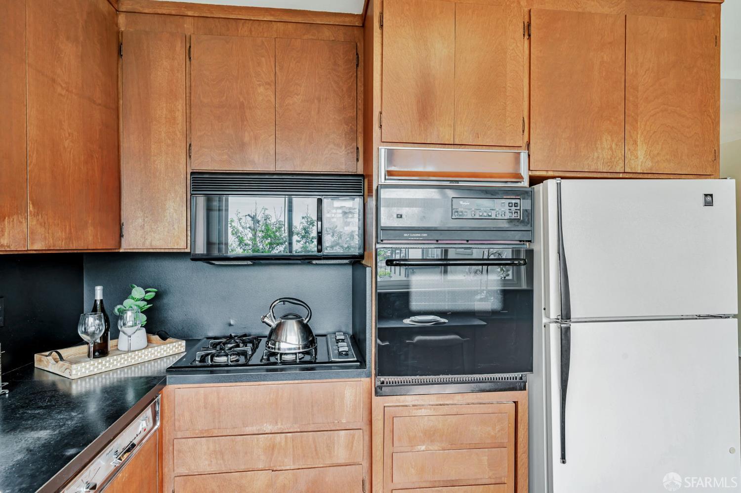 Detail Gallery Image 15 of 47 For 1883 16th Ave, San Francisco,  CA 94122 - – Beds | – Baths