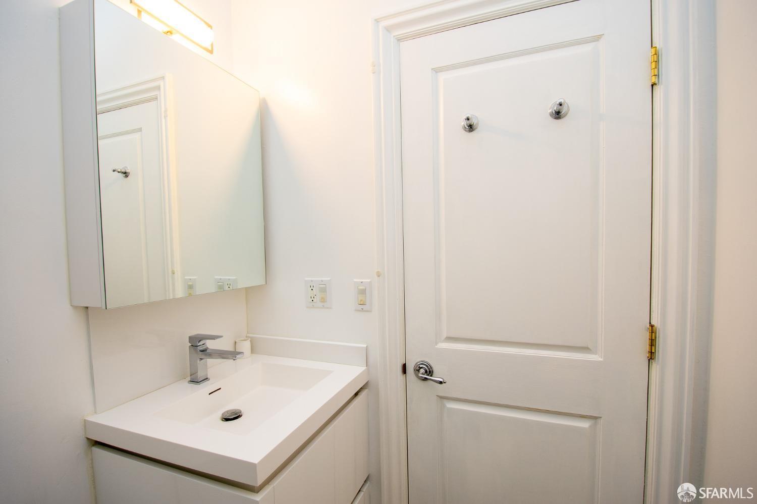 Detail Gallery Image 12 of 14 For 725 Pine St #207,  San Francisco,  CA 94108 - 0 Beds | 1 Baths