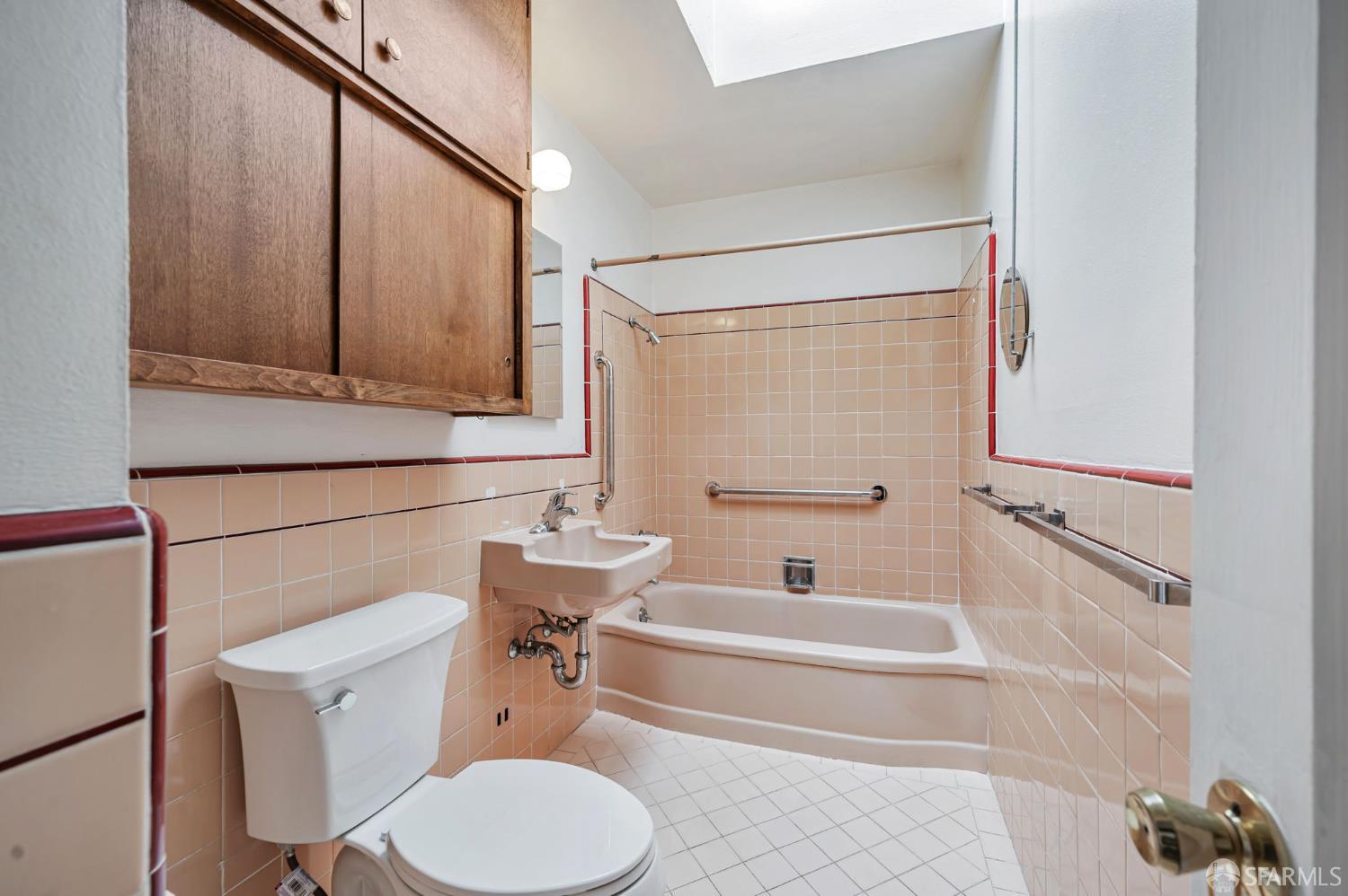 Detail Gallery Image 25 of 34 For 185 Bismark St, Daly City,  CA 94014 - 3 Beds | 1 Baths