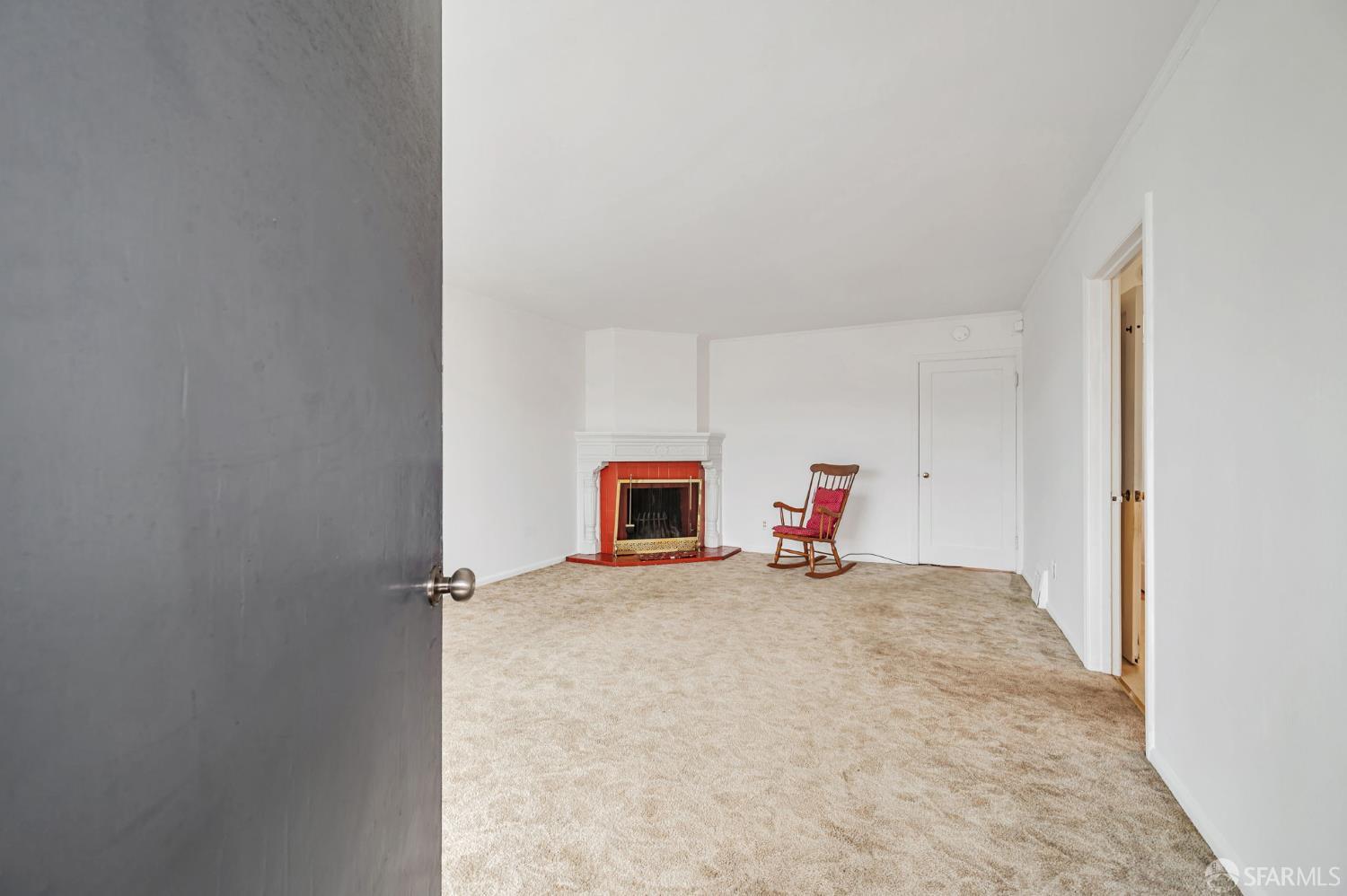 Detail Gallery Image 5 of 34 For 185 Bismark St, Daly City,  CA 94014 - 3 Beds | 1 Baths