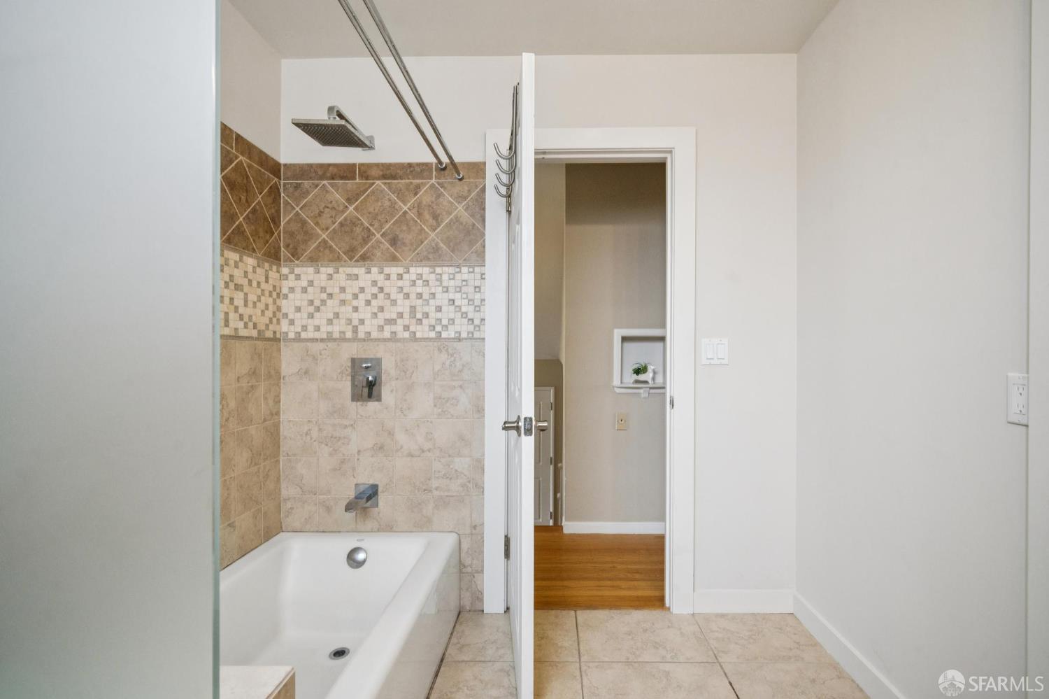 Detail Gallery Image 34 of 50 For 36 Eastgate Dr, Daly City,  CA 94015 - 2 Beds | 1/1 Baths