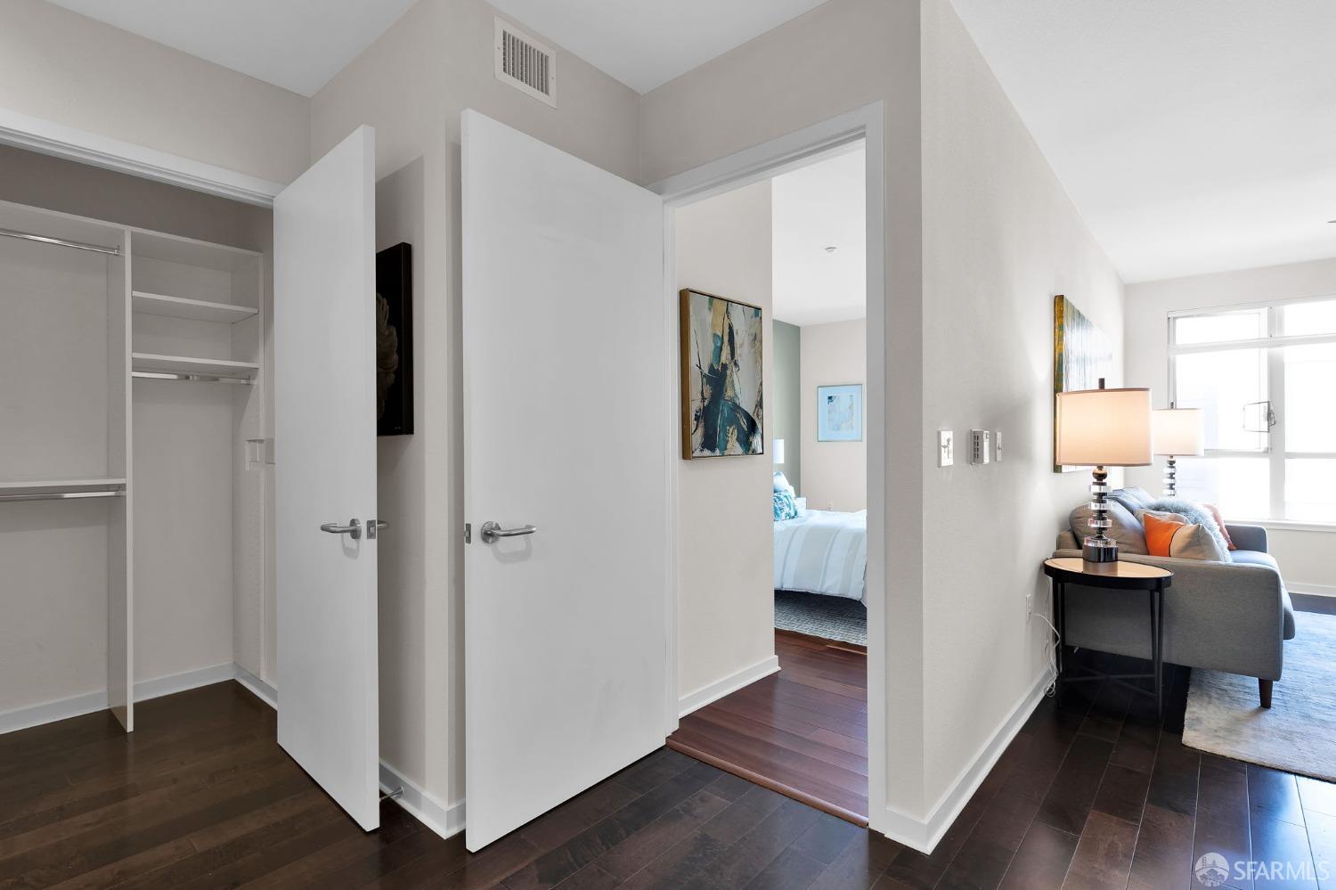 Detail Gallery Image 14 of 23 For 555 Bartlett St #416,  San Francisco,  CA 94110 - 1 Beds | 1 Baths
