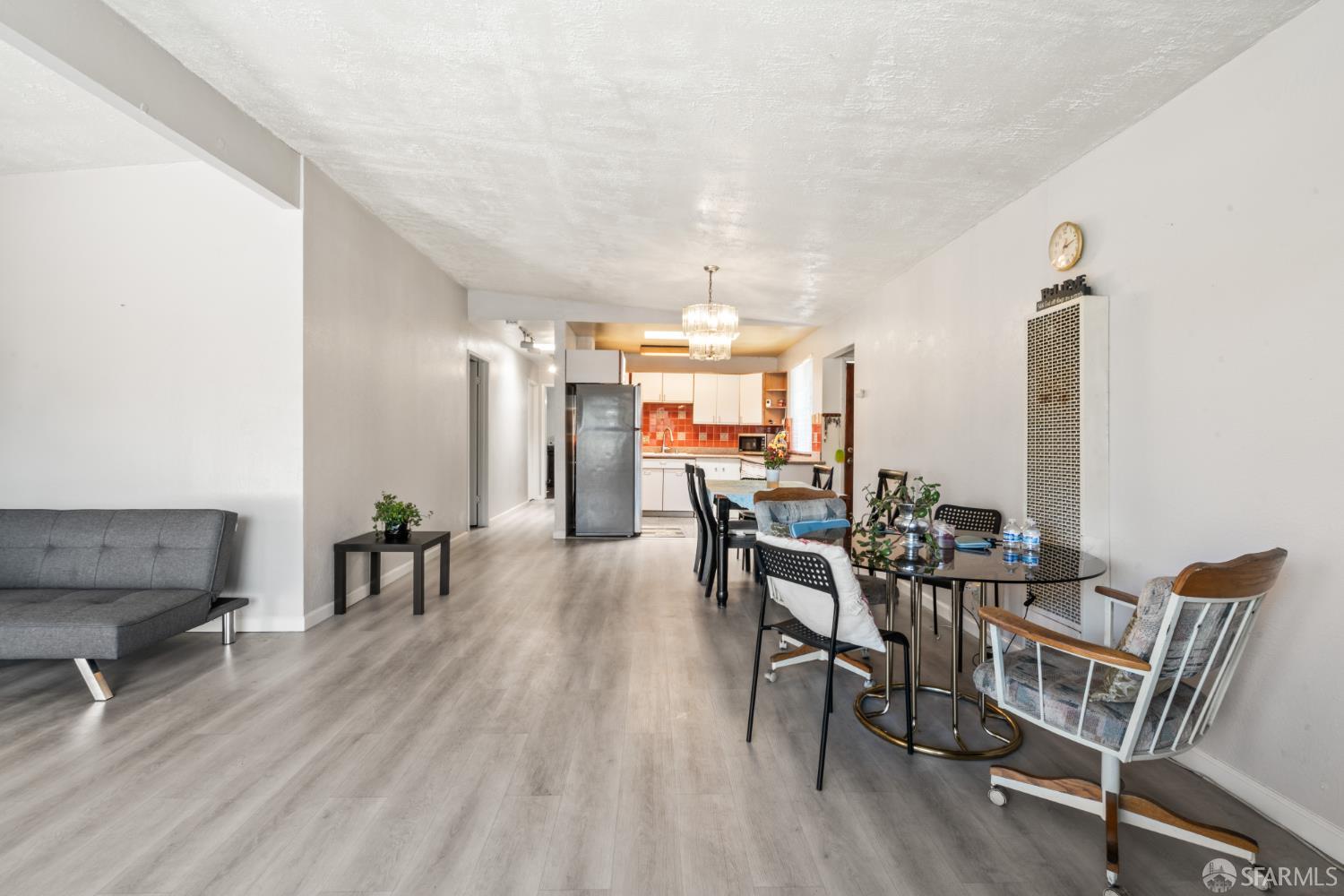 Detail Gallery Image 5 of 40 For 782 Manzanita Ave, Sunnyvale,  CA 94085 - 4 Beds | 2 Baths