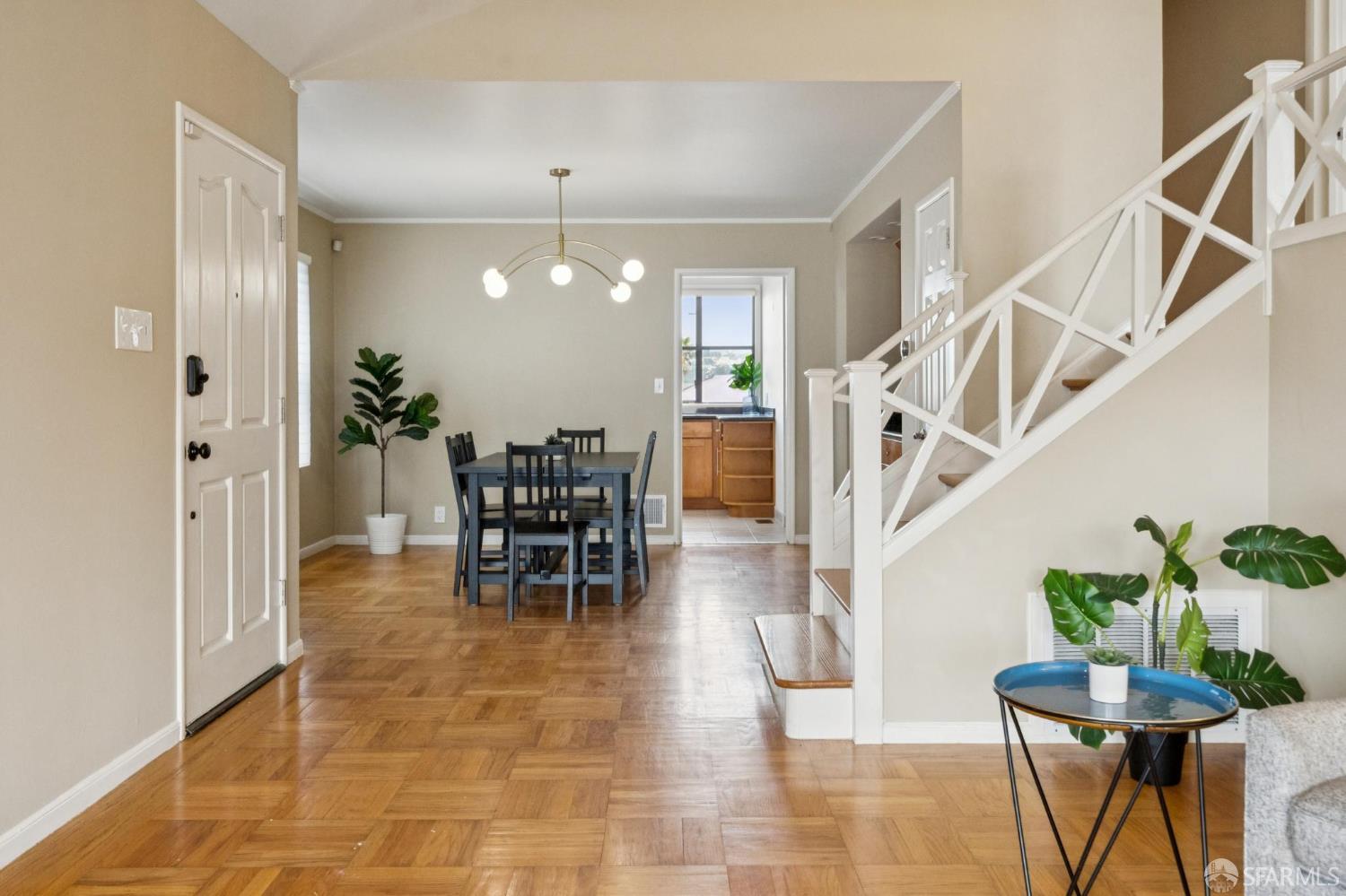 Detail Gallery Image 13 of 50 For 36 Eastgate Dr, Daly City,  CA 94015 - 2 Beds | 1/1 Baths
