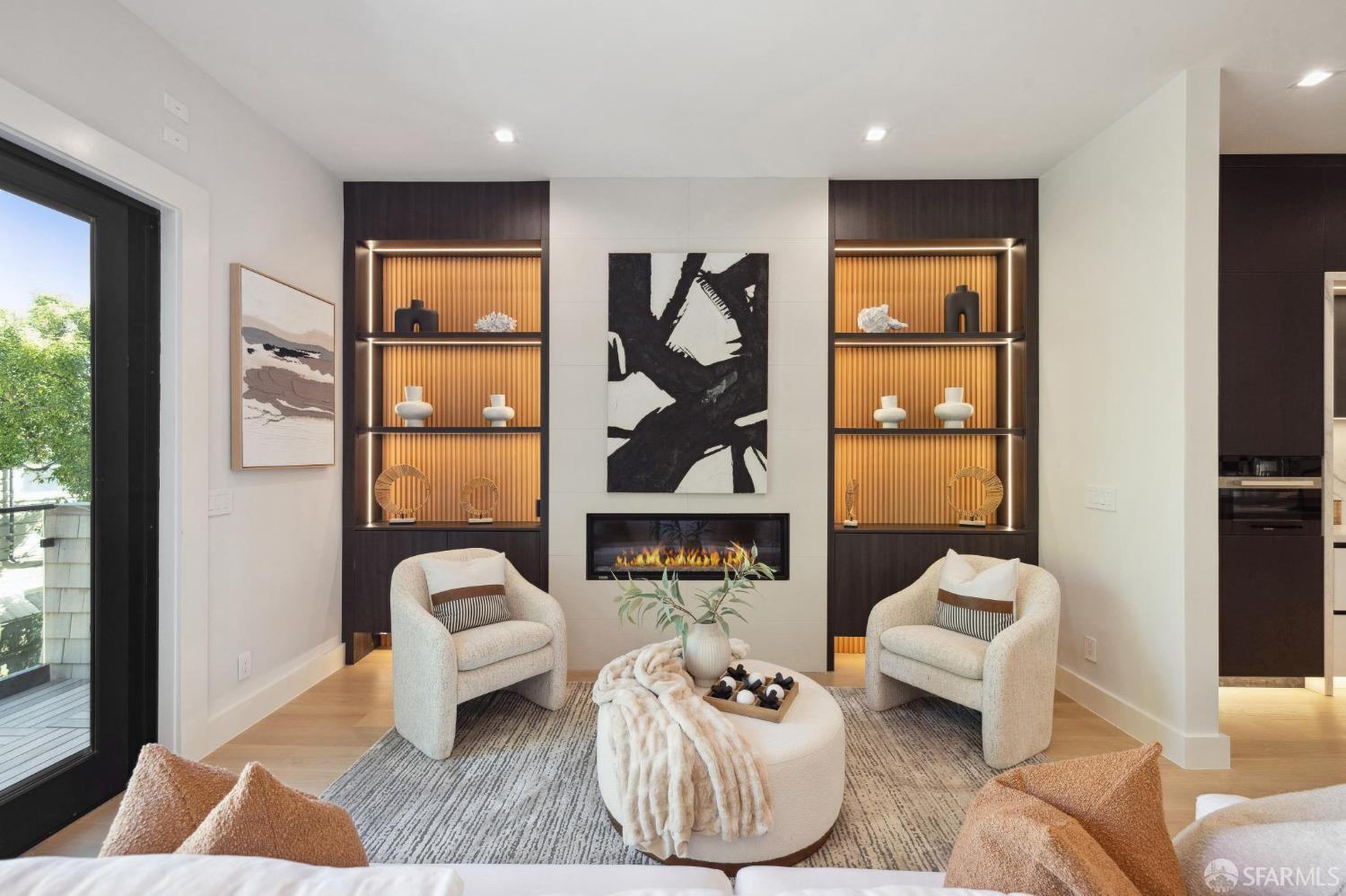 Detail Gallery Image 10 of 46 For 1910 Baker St, San Francisco,  CA 94115 - – Beds | – Baths