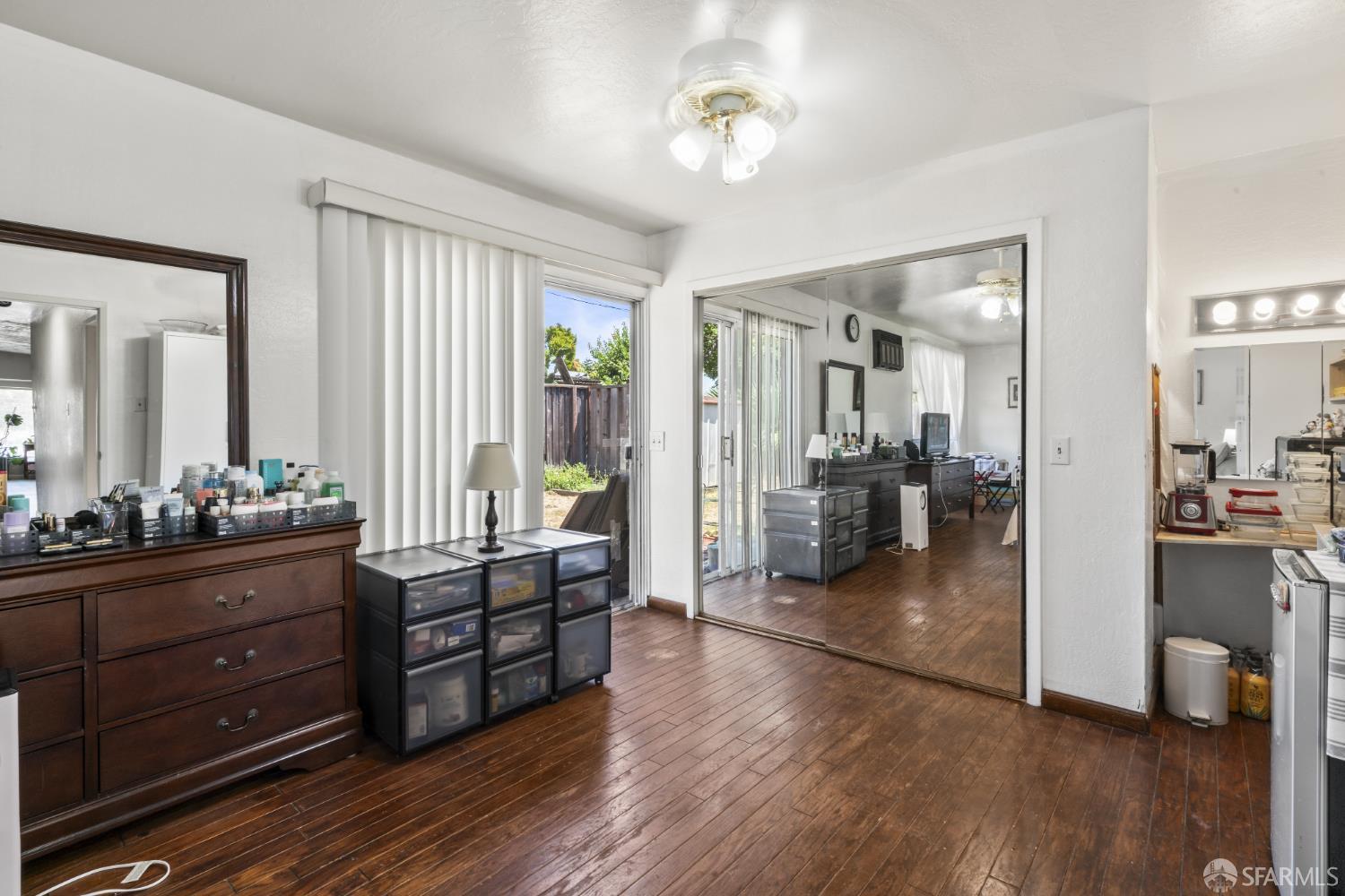 Detail Gallery Image 16 of 40 For 782 Manzanita Ave, Sunnyvale,  CA 94085 - 4 Beds | 2 Baths