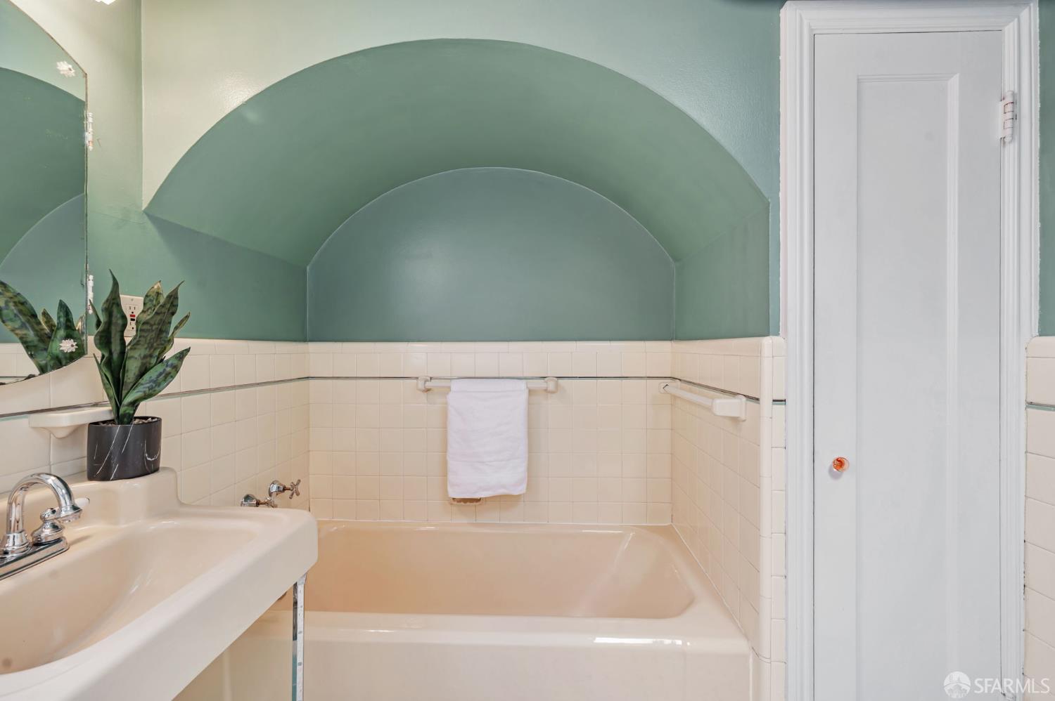 Detail Gallery Image 45 of 47 For 1883 16th Ave, San Francisco,  CA 94122 - – Beds | – Baths