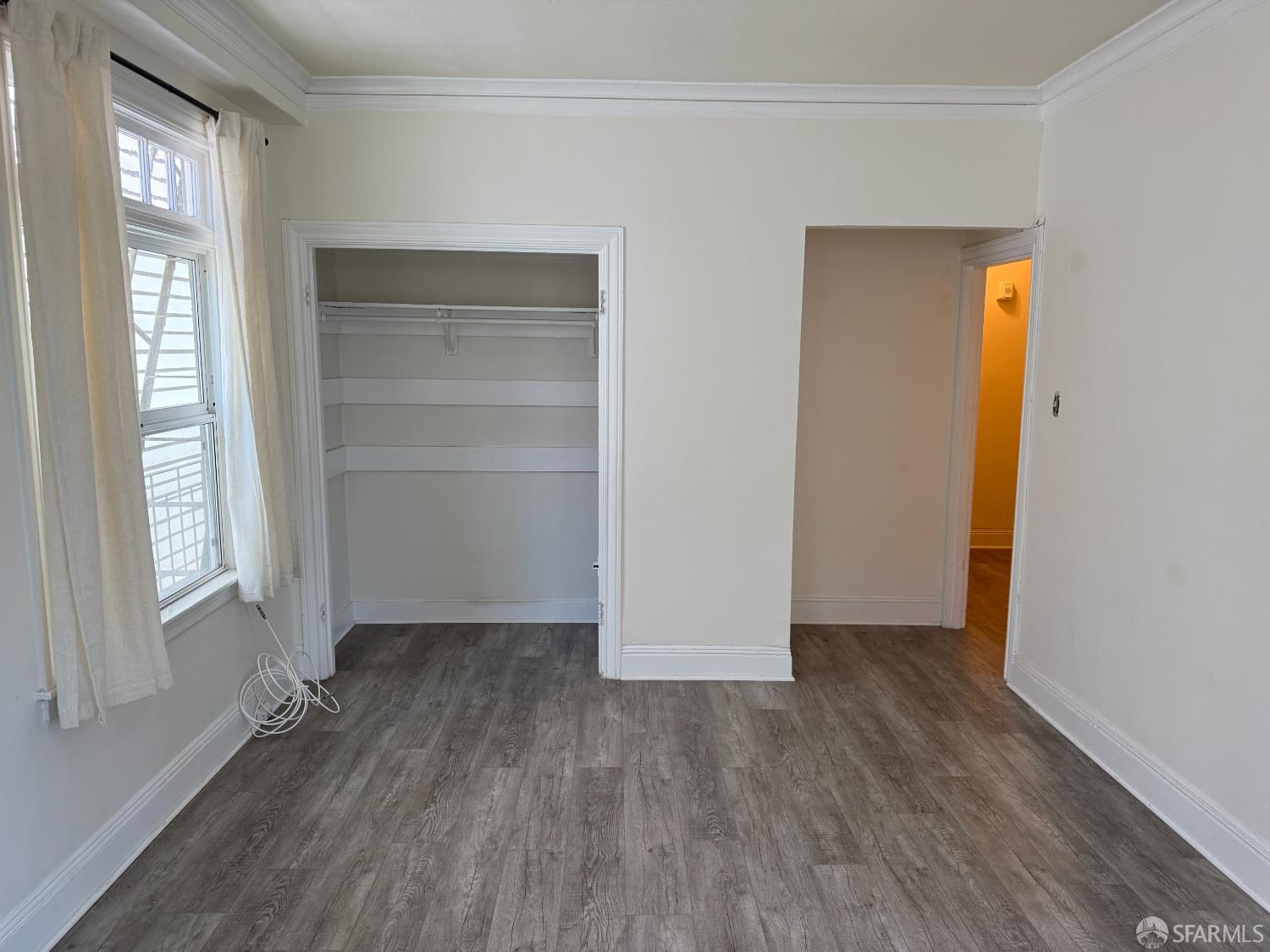 Detail Gallery Image 3 of 10 For 810 Hyde St #405,  San Francisco,  CA 94109 - 0 Beds | 1 Baths