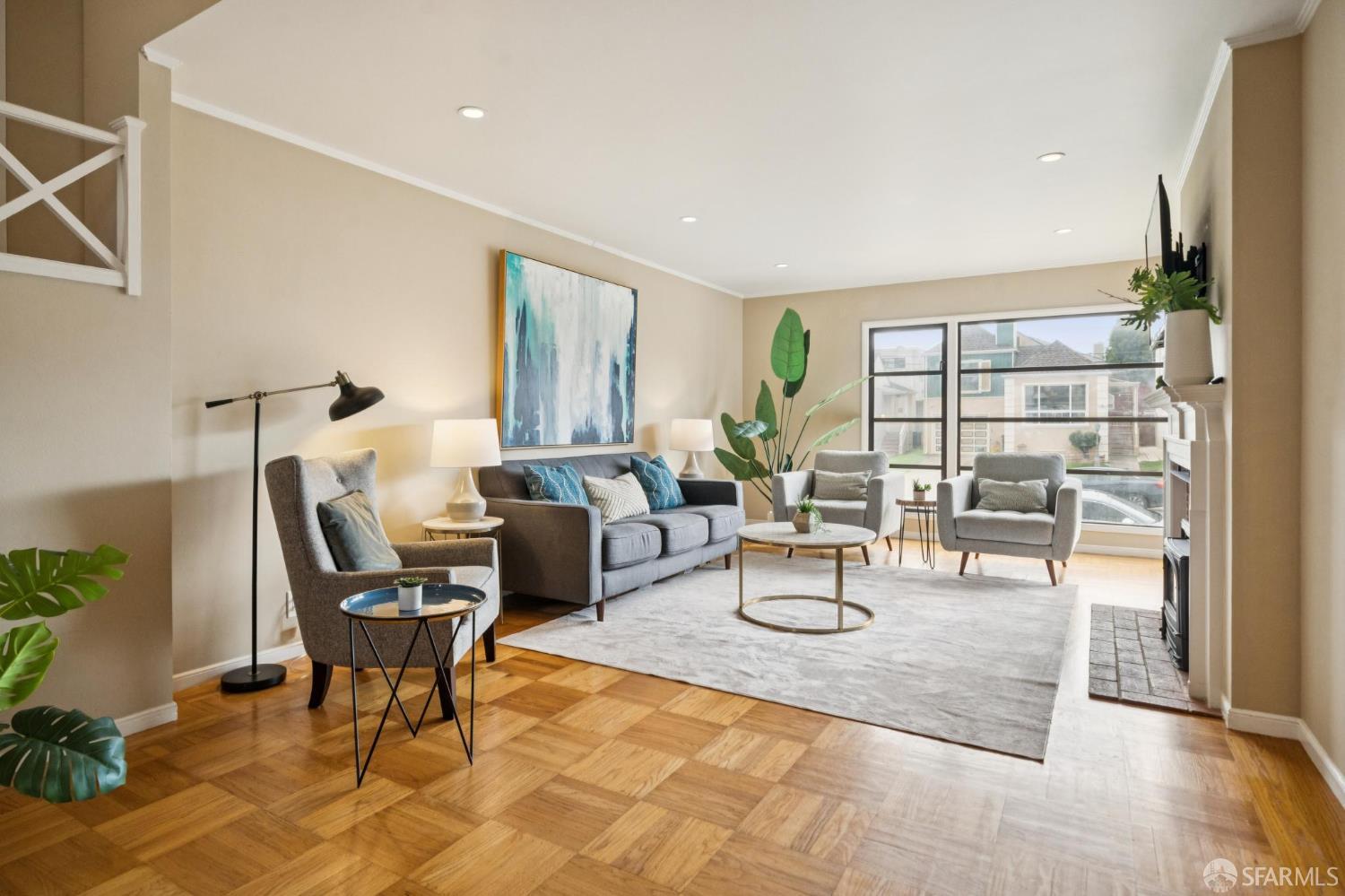 Detail Gallery Image 7 of 50 For 36 Eastgate Dr, Daly City,  CA 94015 - 2 Beds | 1/1 Baths