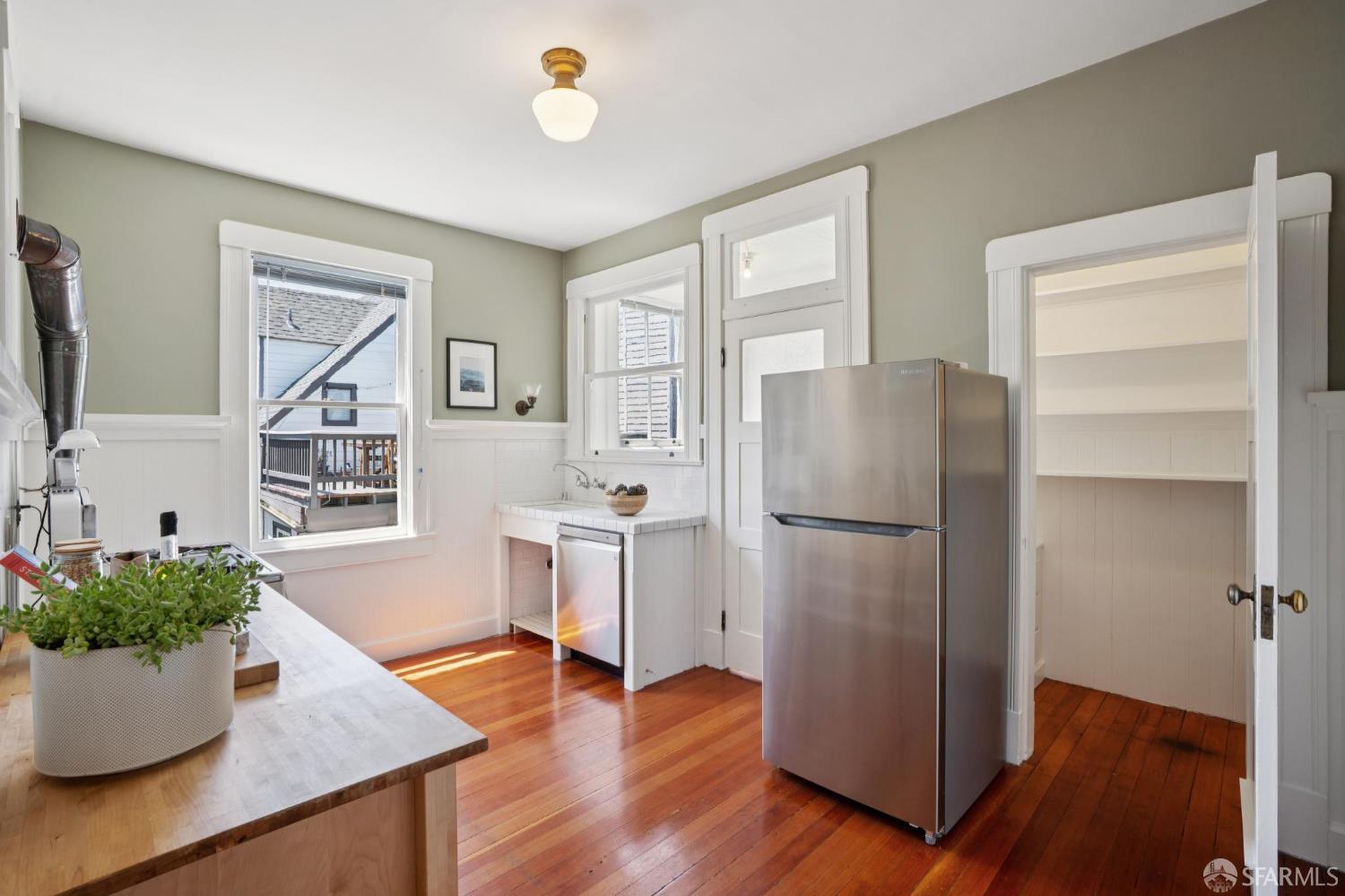 Detail Gallery Image 22 of 45 For 678 Page St, San Francisco,  CA 94117 - 2 Beds | 1 Baths