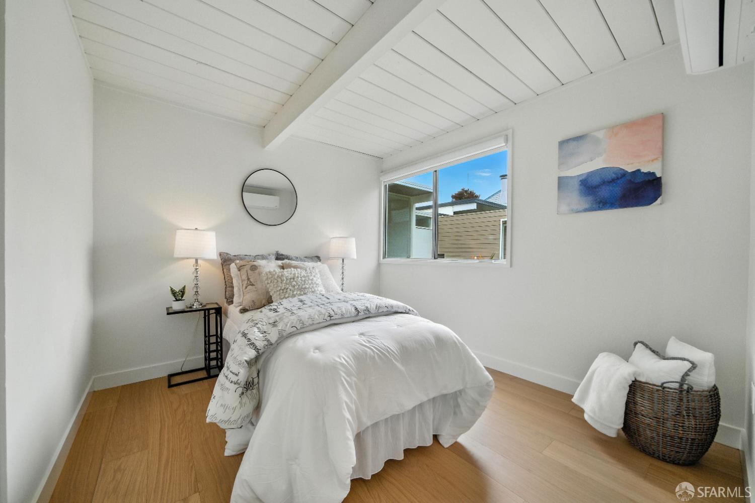 Detail Gallery Image 30 of 41 For 29 Cameo Way, San Francisco,  CA 94131 - 4 Beds | 2/1 Baths