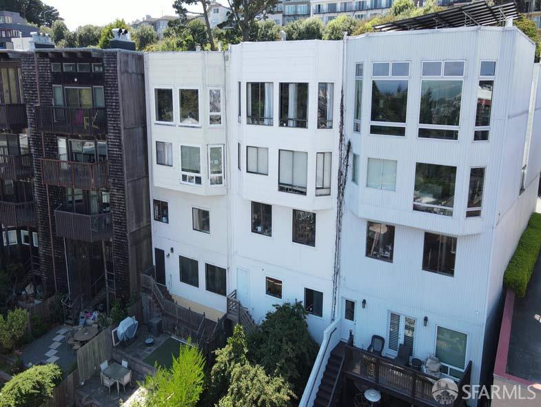 Detail Gallery Image 4 of 4 For 49 High St, San Francisco,  CA 94114 - – Beds | – Baths