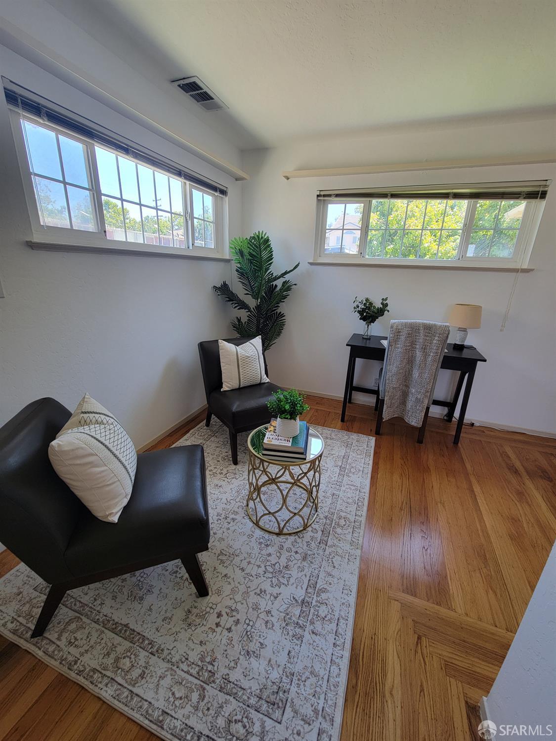 Detail Gallery Image 17 of 29 For 14850 Donna St, San Leandro,  CA 94578 - 3 Beds | 1/1 Baths