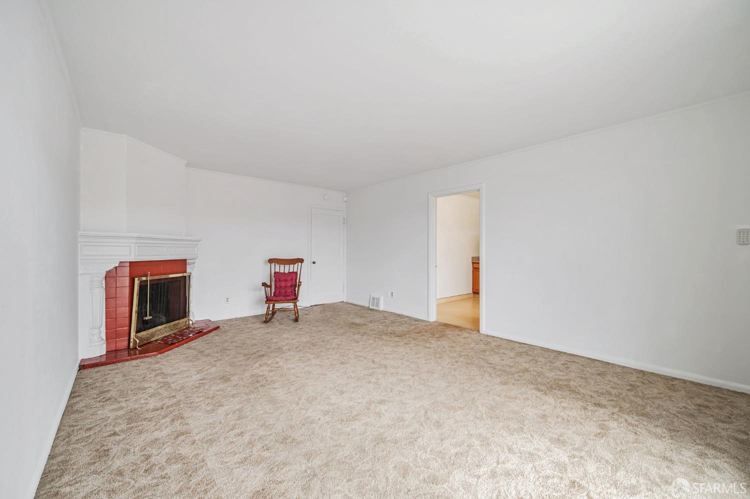 Detail Gallery Image 7 of 34 For 185 Bismark St, Daly City,  CA 94014 - 3 Beds | 1 Baths