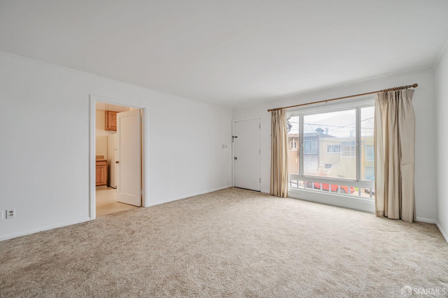 Detail Gallery Image 9 of 34 For 185 Bismark St, Daly City,  CA 94014 - 3 Beds | 1 Baths