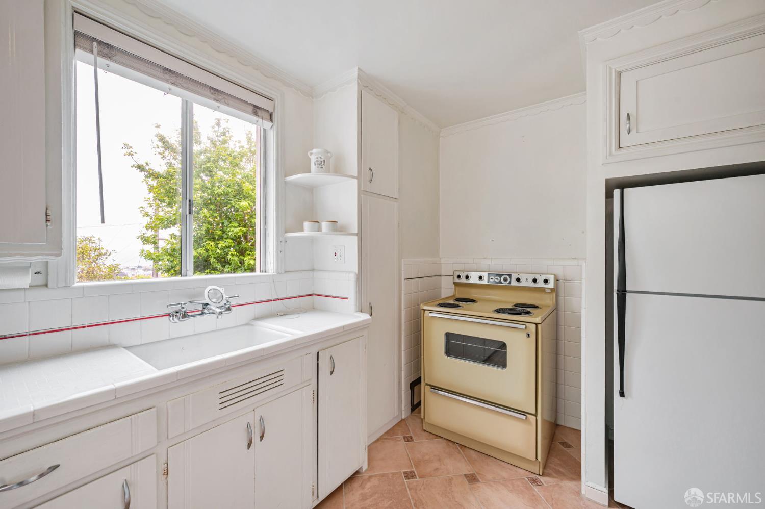 Detail Gallery Image 9 of 47 For 1883 16th Ave, San Francisco,  CA 94122 - – Beds | – Baths
