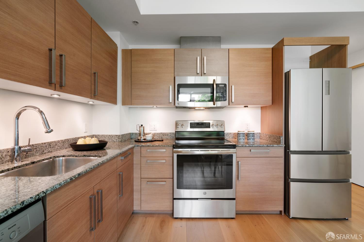 Photo #17: 425061434 Listing: Photo #17