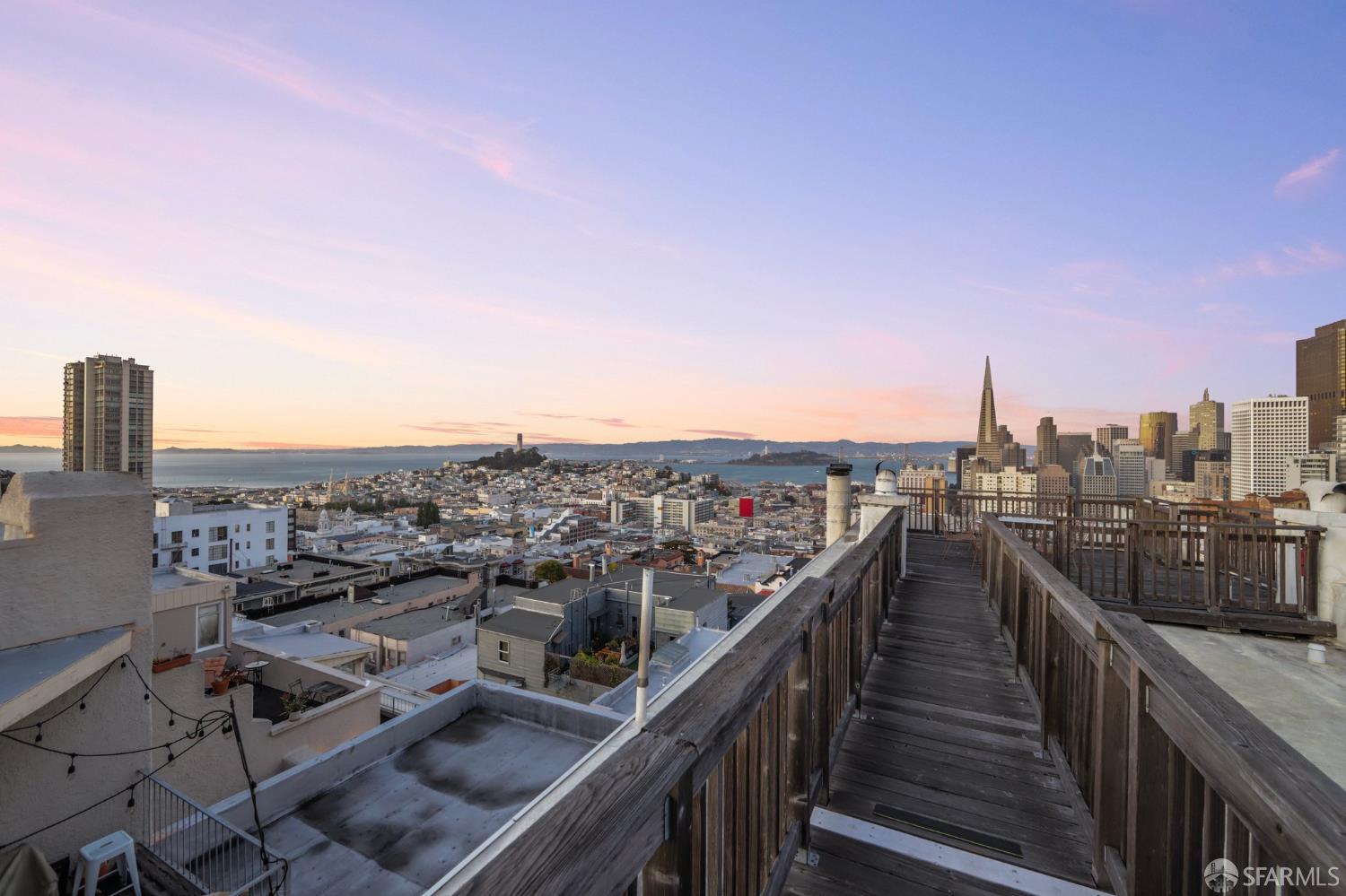 Detail Gallery Image 45 of 62 For 1242 Washington St, San Francisco,  CA 94108 - 2 Beds | 1 Baths