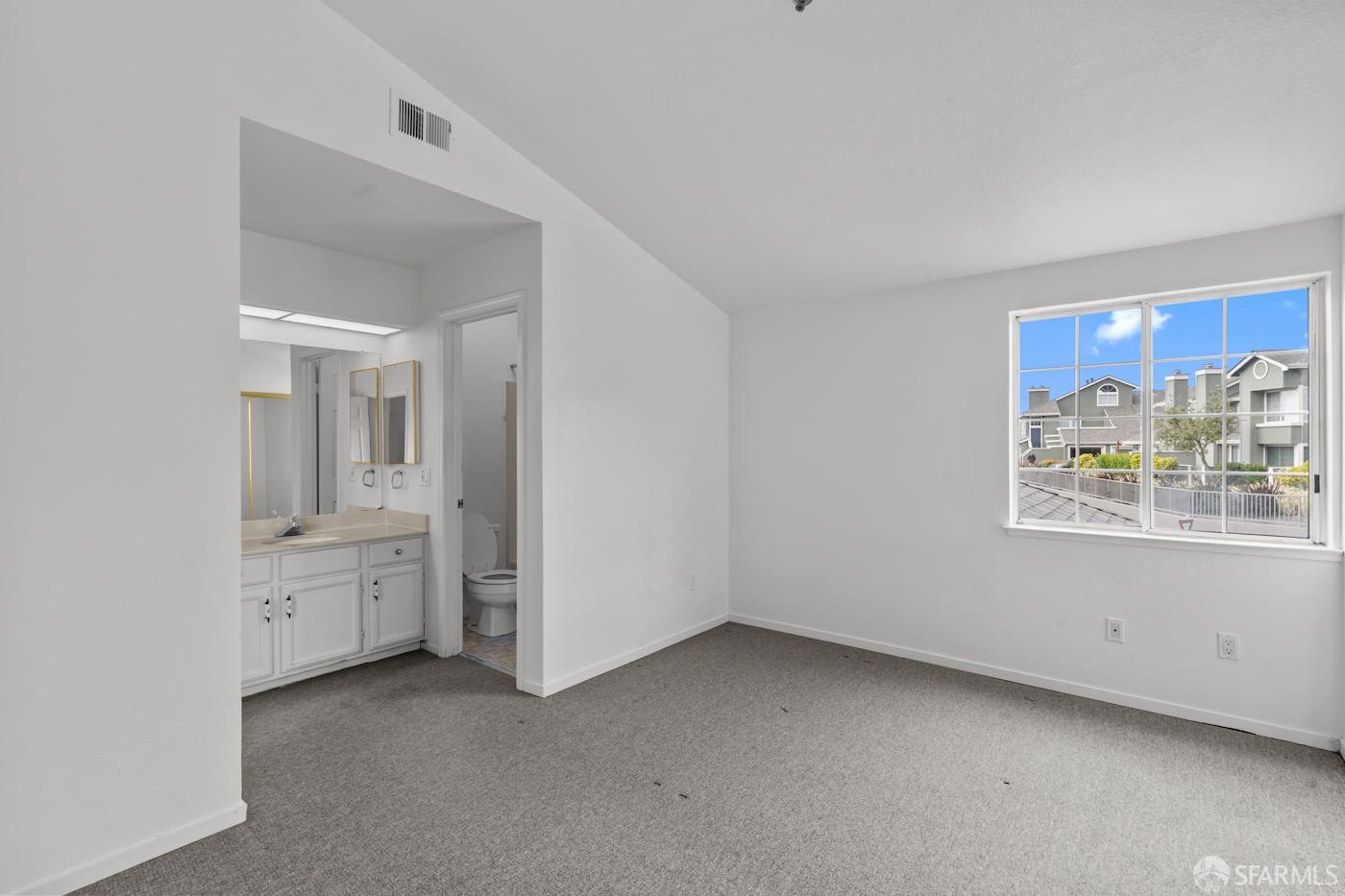 Detail Gallery Image 21 of 43 For 282 Greenview Dr, Daly City,  CA 94014 - 2 Beds | 3 Baths