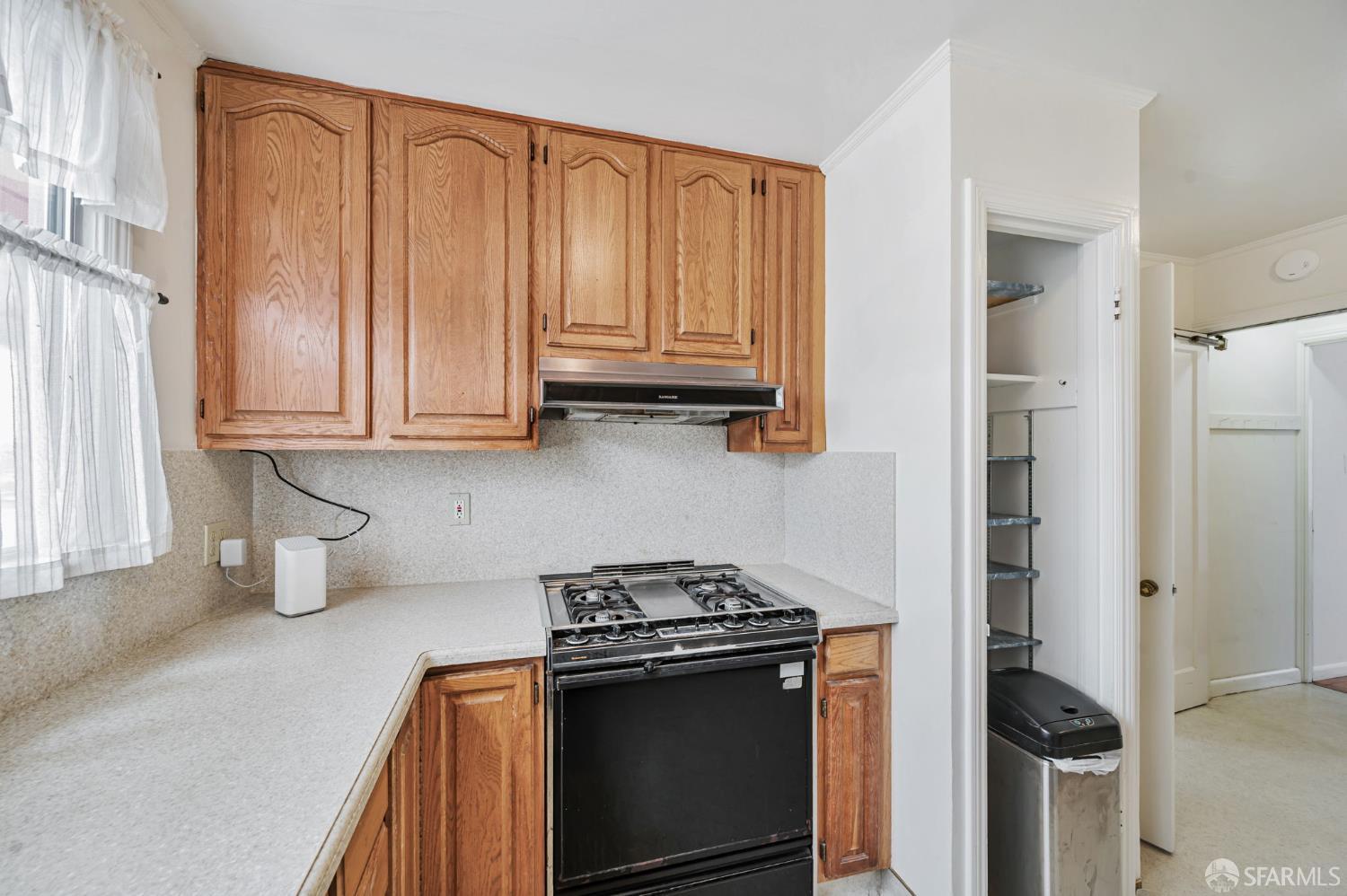 Detail Gallery Image 14 of 34 For 185 Bismark St, Daly City,  CA 94014 - 3 Beds | 1 Baths