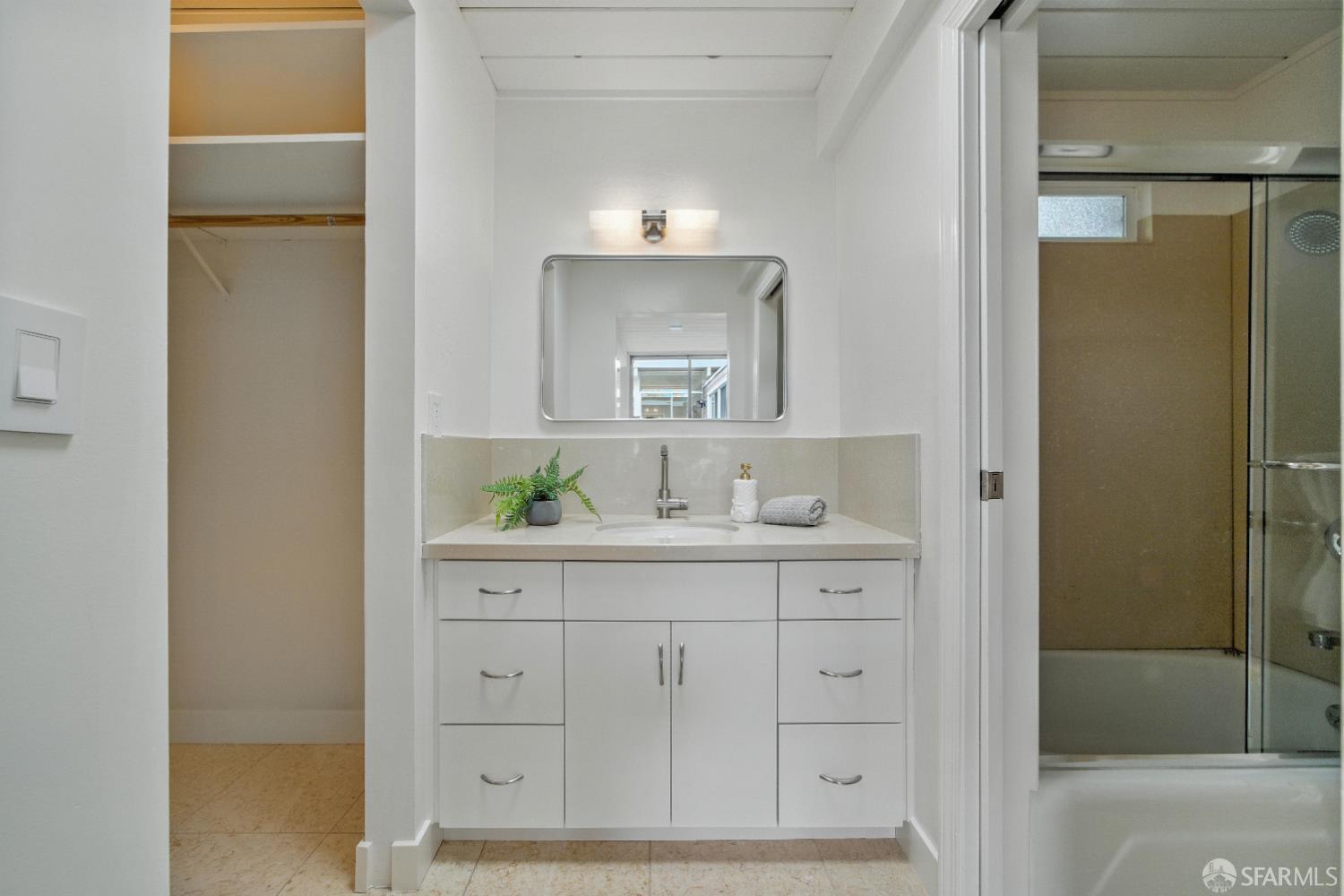 Detail Gallery Image 28 of 41 For 29 Cameo Way, San Francisco,  CA 94131 - 4 Beds | 2/1 Baths
