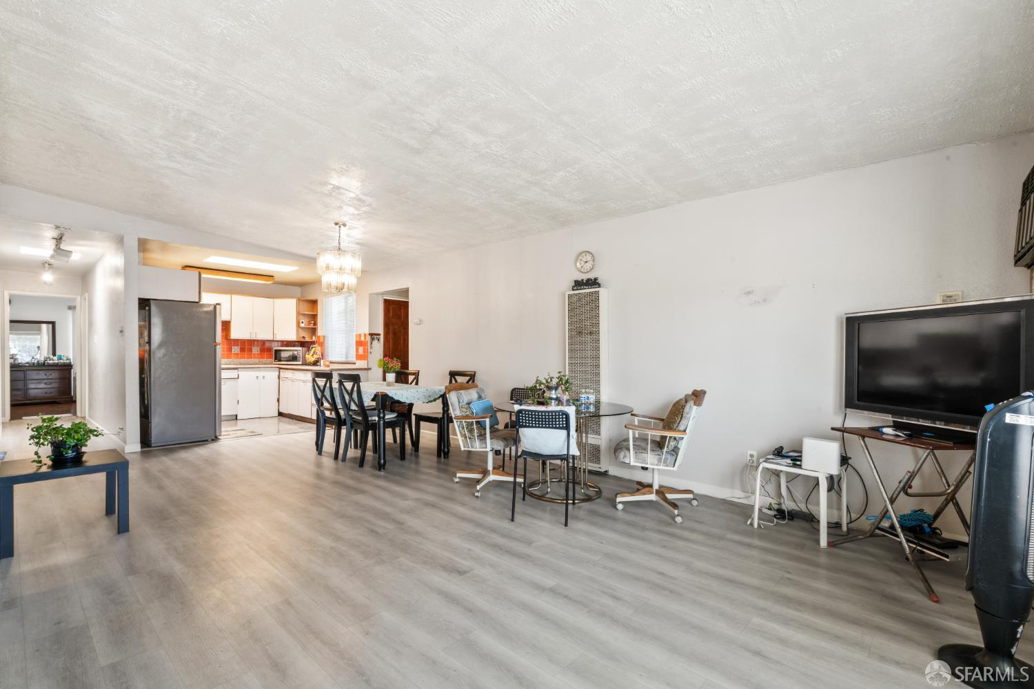Detail Gallery Image 9 of 40 For 782 Manzanita Ave, Sunnyvale,  CA 94085 - 4 Beds | 2 Baths