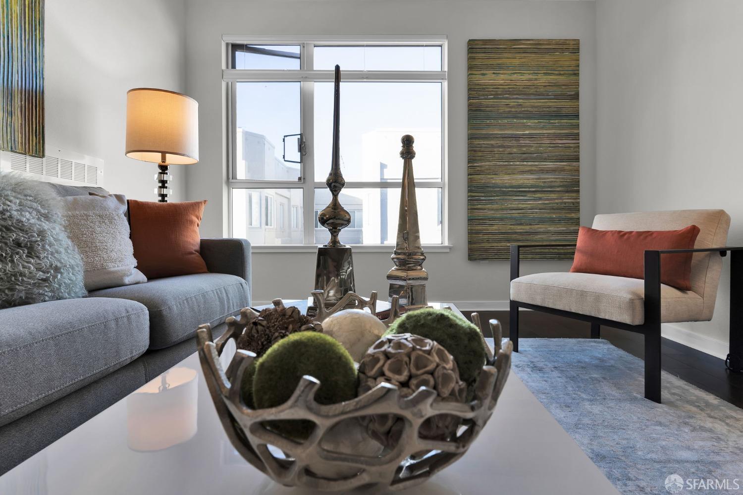 Detail Gallery Image 4 of 23 For 555 Bartlett St #416,  San Francisco,  CA 94110 - 1 Beds | 1 Baths