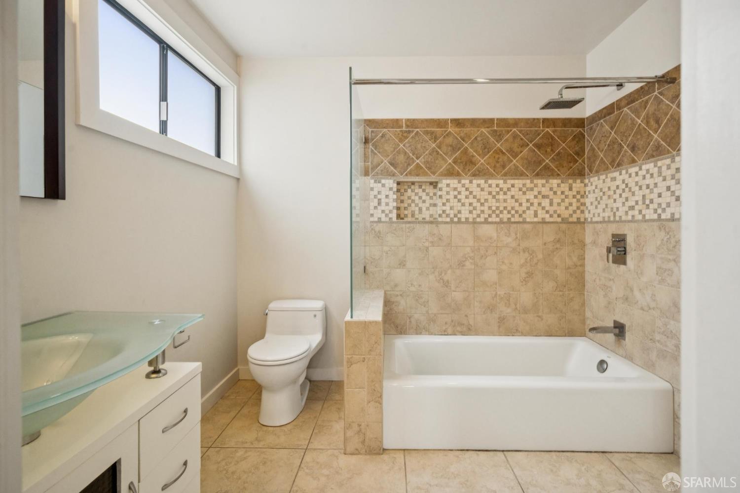 Detail Gallery Image 35 of 50 For 36 Eastgate Dr, Daly City,  CA 94015 - 2 Beds | 1/1 Baths