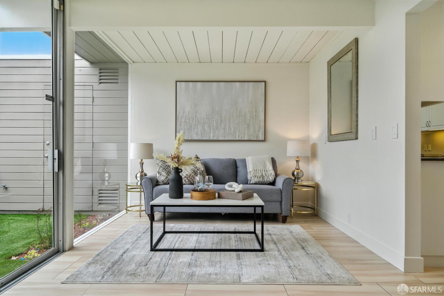 Detail Gallery Image 8 of 41 For 29 Cameo Way, San Francisco,  CA 94131 - 4 Beds | 2/1 Baths