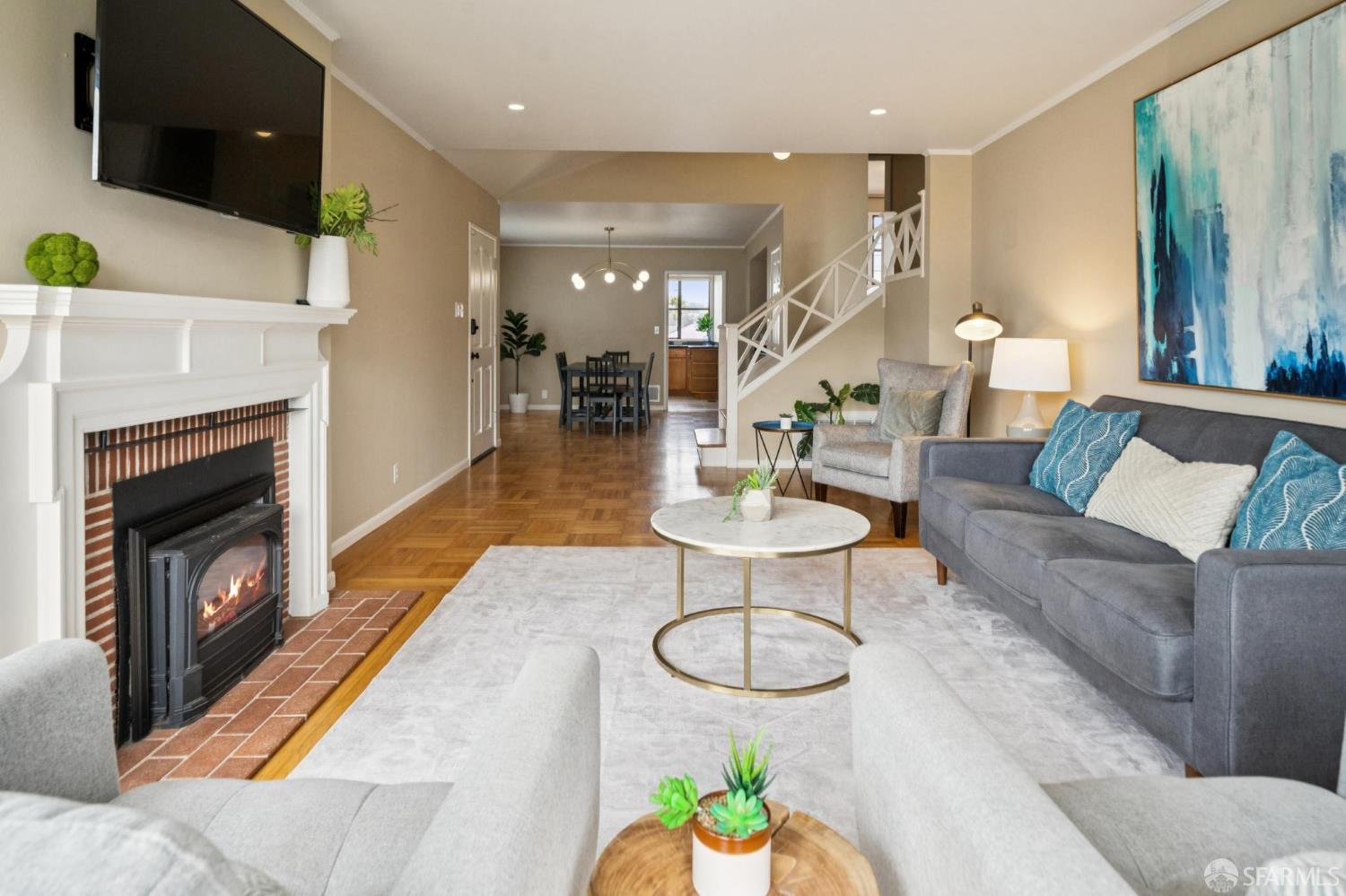 Detail Gallery Image 12 of 50 For 36 Eastgate Dr, Daly City,  CA 94015 - 2 Beds | 1/1 Baths