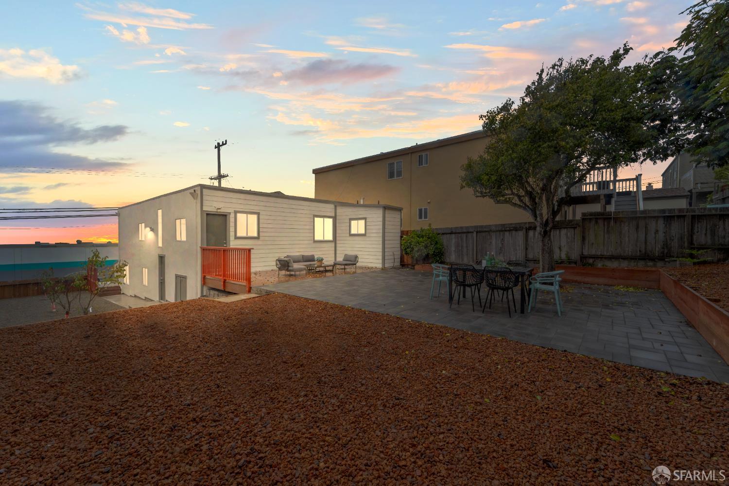Detail Gallery Image 45 of 59 For 611 Hillside Blvd, Daly City,  CA 94014 - 4 Beds | 2 Baths