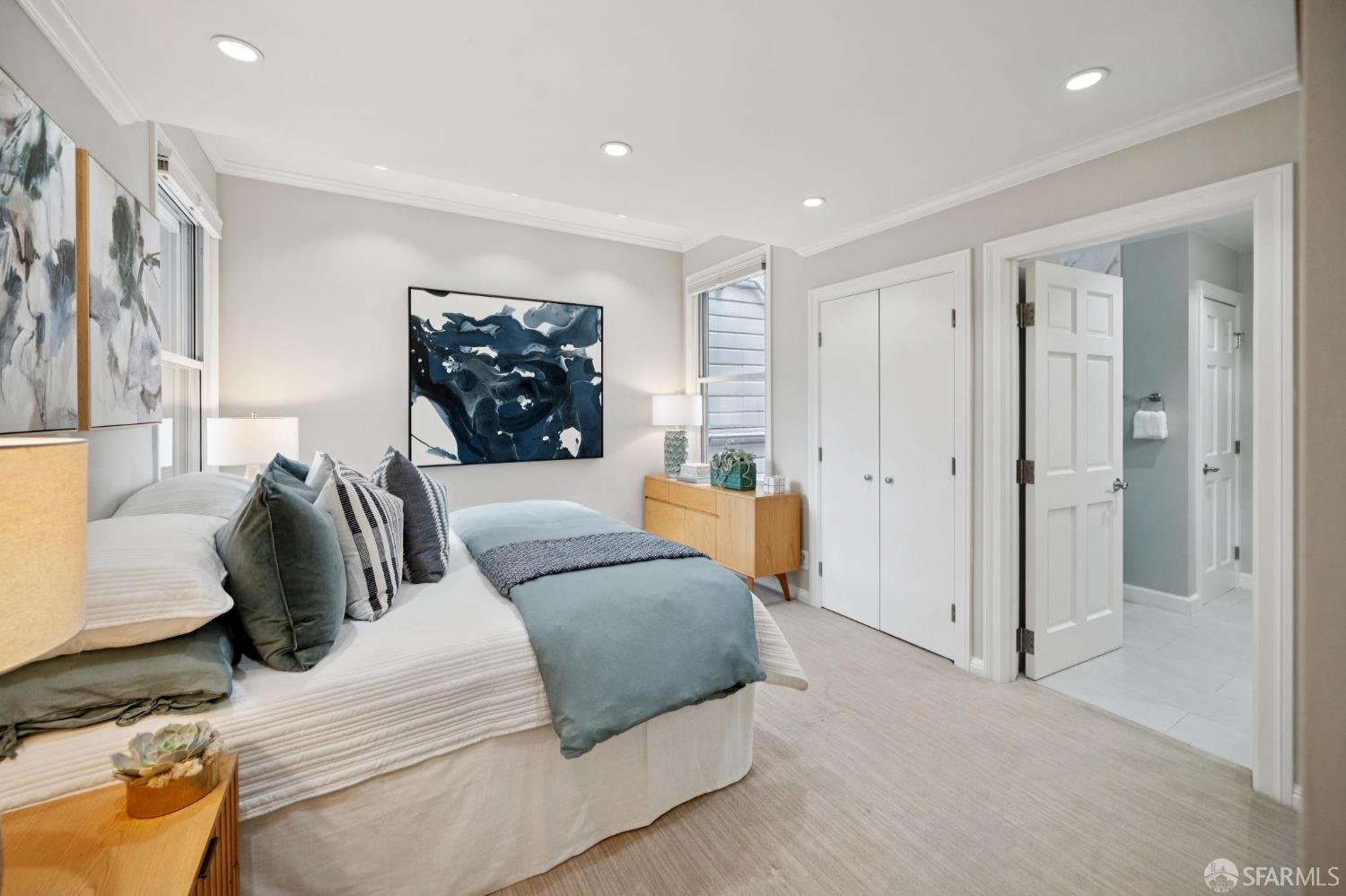 Detail Gallery Image 35 of 82 For 844 North Point St, San Francisco,  CA 94109 - 2 Beds | 2 Baths