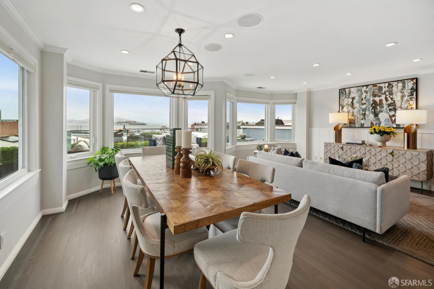 Detail Gallery Image 7 of 82 For 844 North Point St, San Francisco,  CA 94109 - 2 Beds | 2 Baths